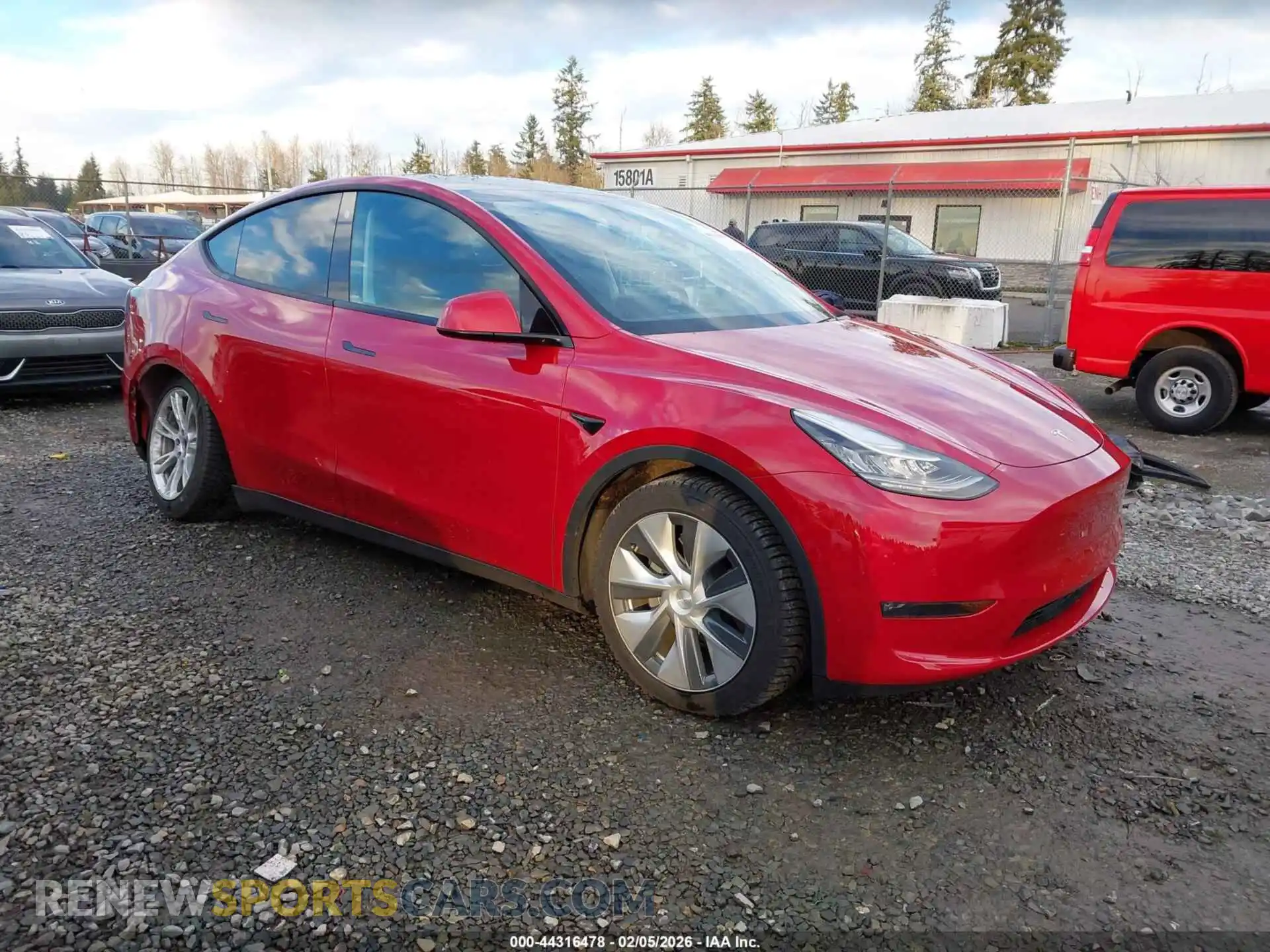 1 Photograph of a damaged car 5YJYGDEE0MF068168 TESLA MODEL Y 2021