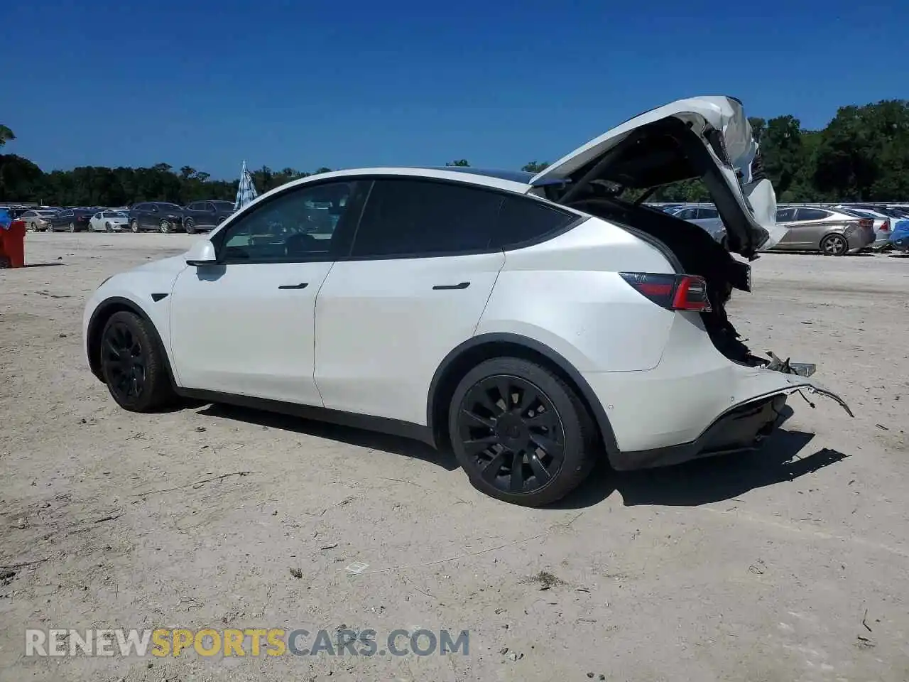 3 Photograph of a damaged car 5YJYGDEE0MF074438 TESLA MODEL Y 2021