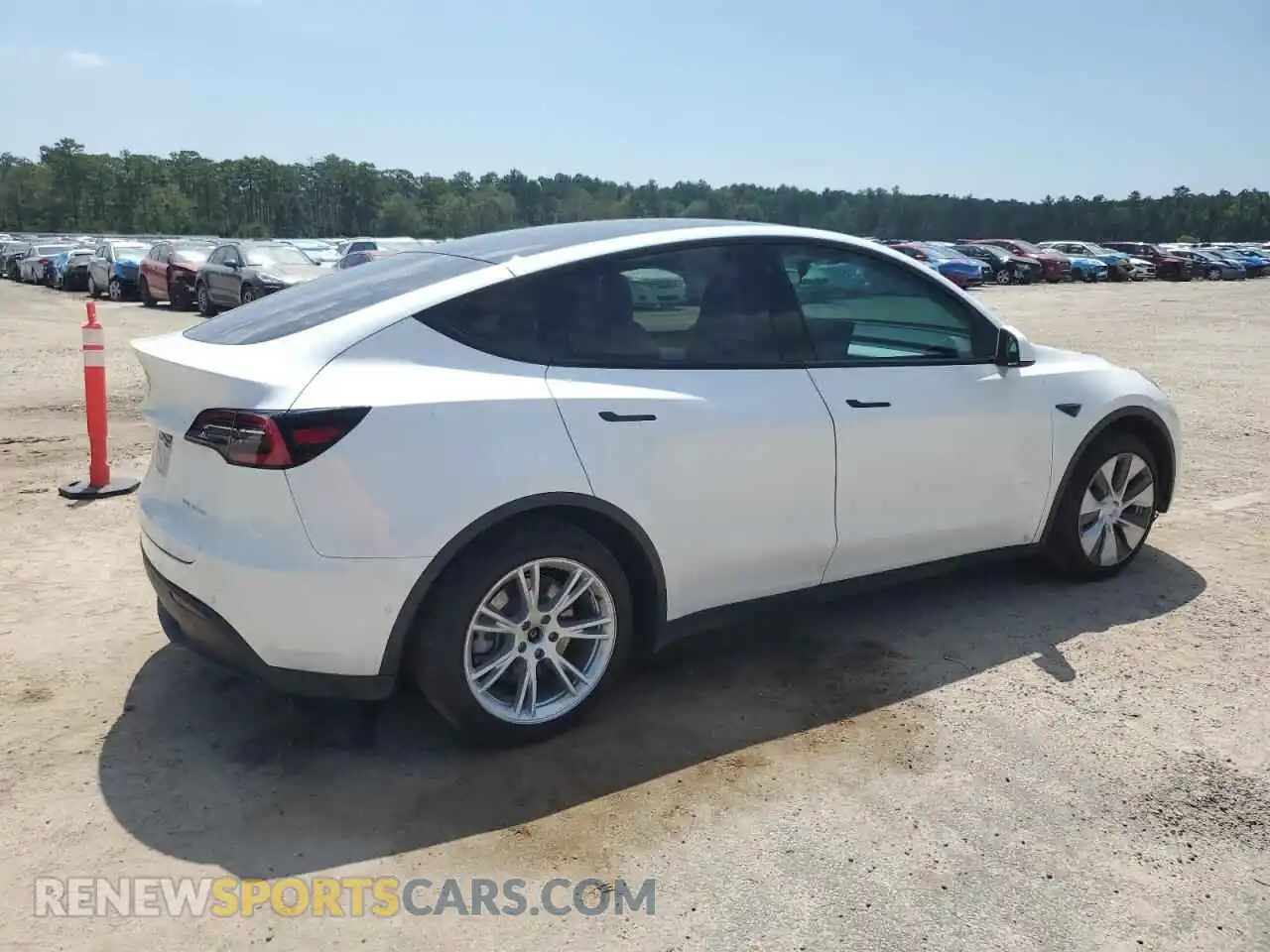 3 Photograph of a damaged car 5YJYGDEE0MF076089 TESLA MODEL Y 2021