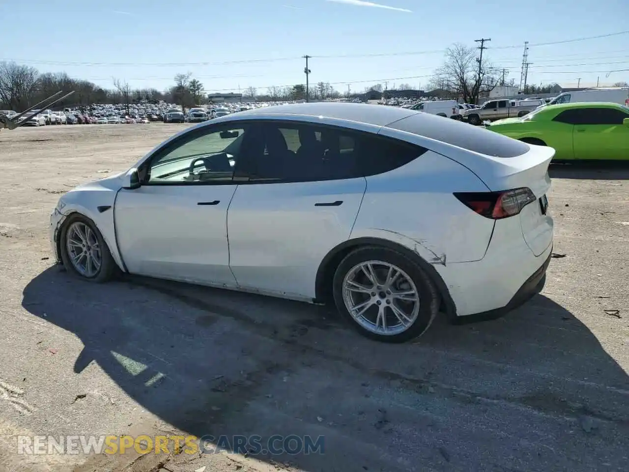 2 Photograph of a damaged car 5YJYGDEE0MF077789 TESLA MODEL Y 2021