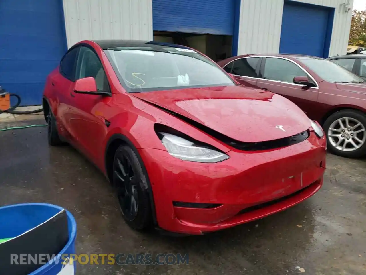 1 Photograph of a damaged car 5YJYGDEE0MF078473 TESLA MODEL Y 2021