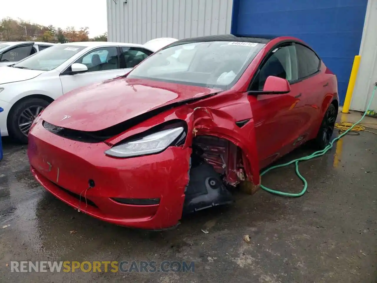 2 Photograph of a damaged car 5YJYGDEE0MF078473 TESLA MODEL Y 2021