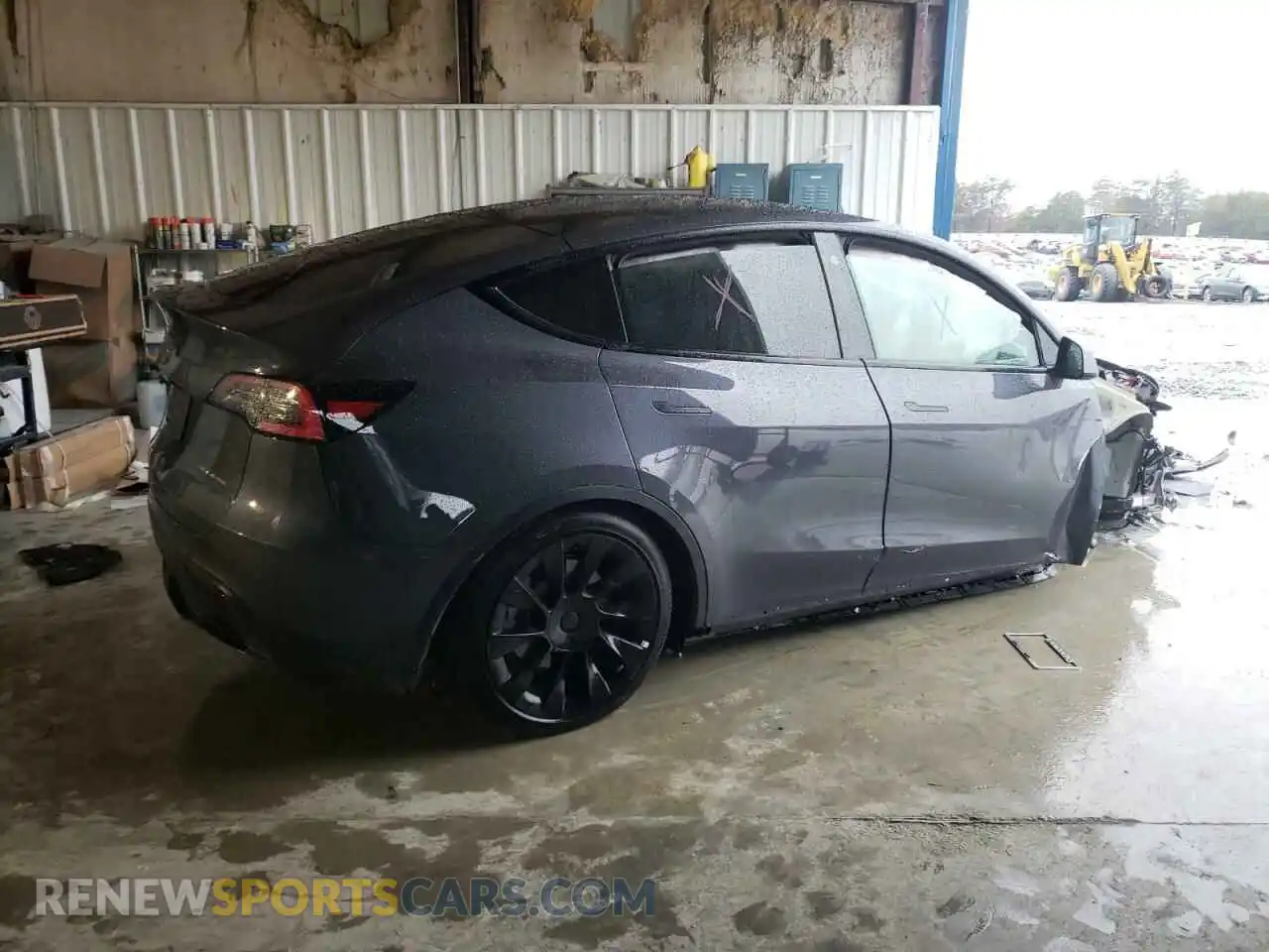 3 Photograph of a damaged car 5YJYGDEE0MF080286 TESLA MODEL Y 2021