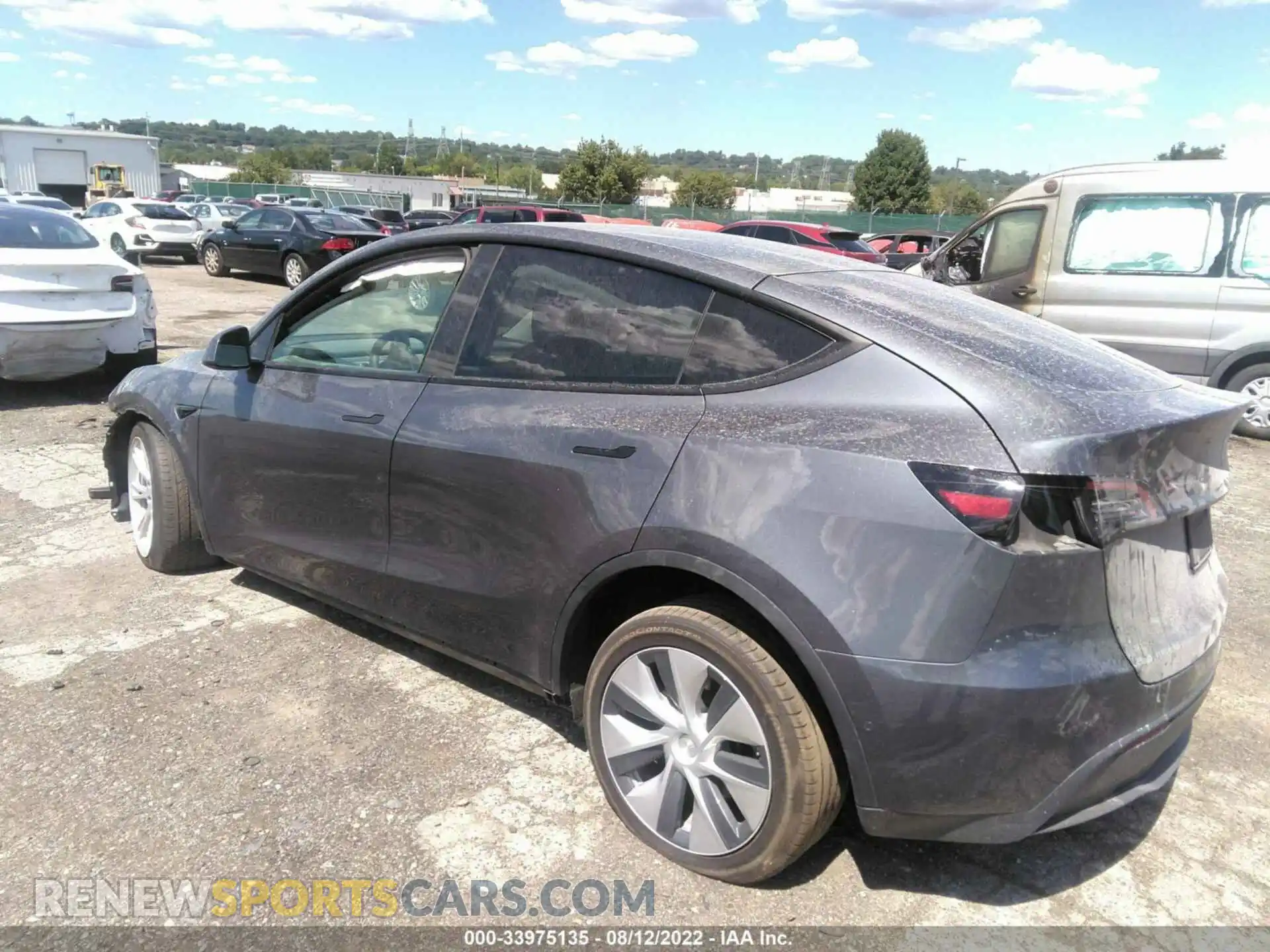 3 Photograph of a damaged car 5YJYGDEE0MF099694 TESLA MODEL Y 2021