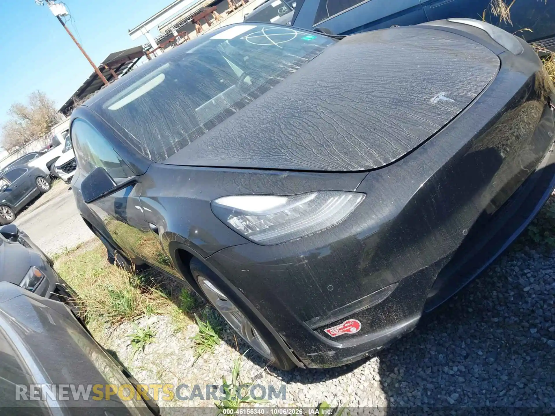 1 Photograph of a damaged car 5YJYGDEE0MF105400 TESLA MODEL Y 2021