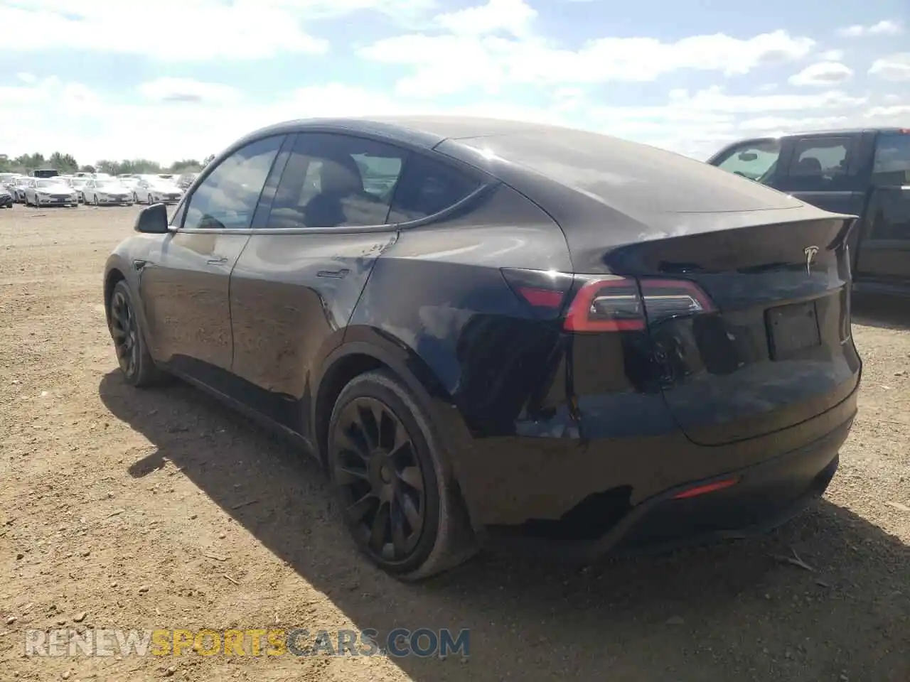 2 Photograph of a damaged car 5YJYGDEE0MF107955 TESLA MODEL Y 2021