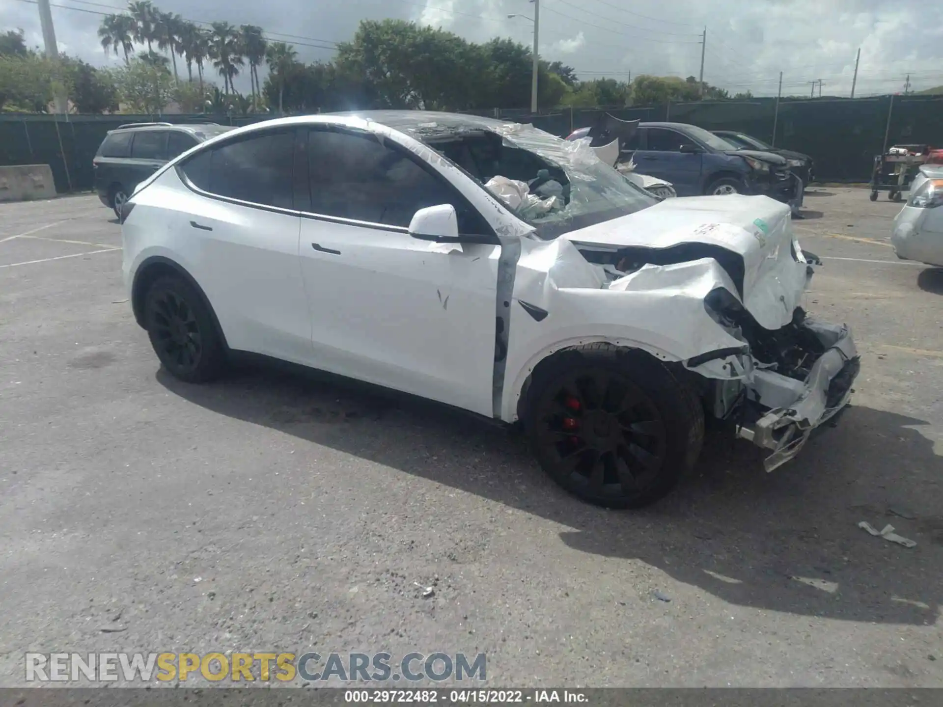 1 Photograph of a damaged car 5YJYGDEE0MF108152 TESLA MODEL Y 2021