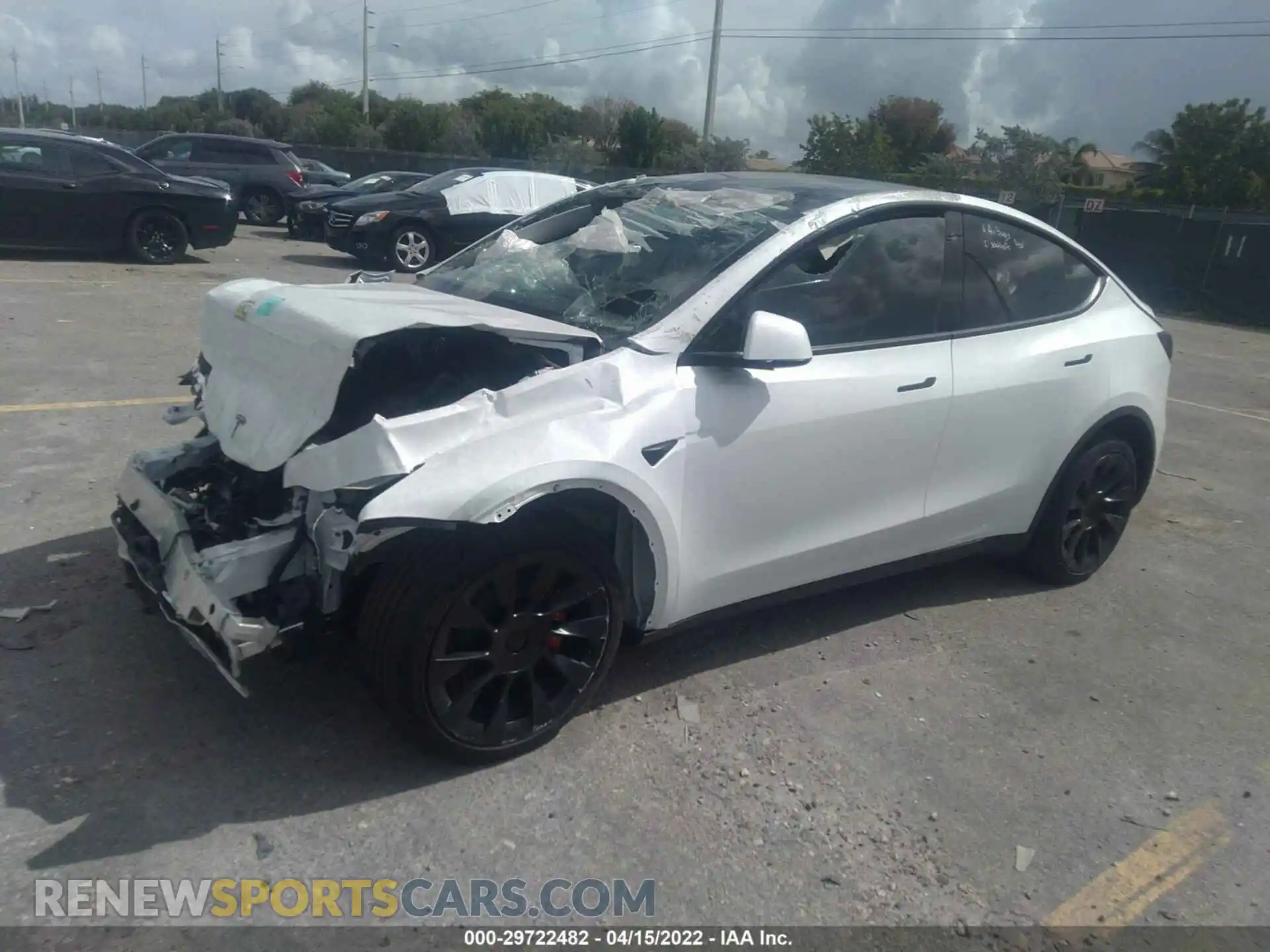 2 Photograph of a damaged car 5YJYGDEE0MF108152 TESLA MODEL Y 2021