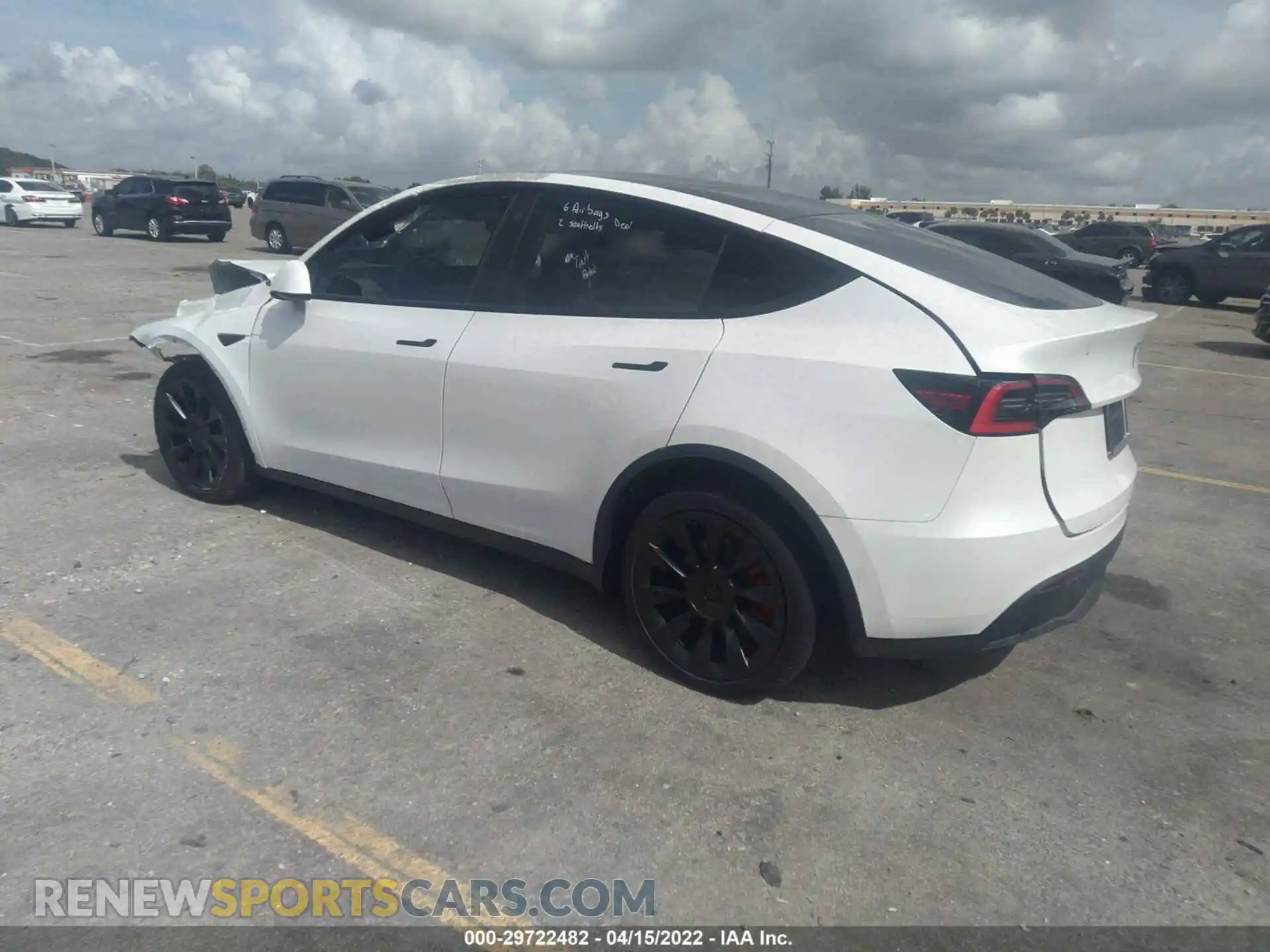 3 Photograph of a damaged car 5YJYGDEE0MF108152 TESLA MODEL Y 2021