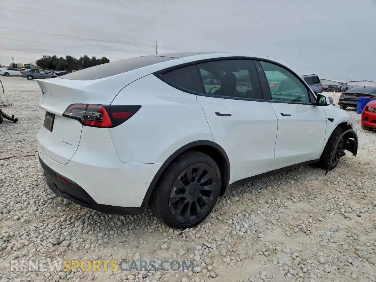 3 Photograph of a damaged car 5YJYGDEE0MF108166 TESLA MODEL Y 2021
