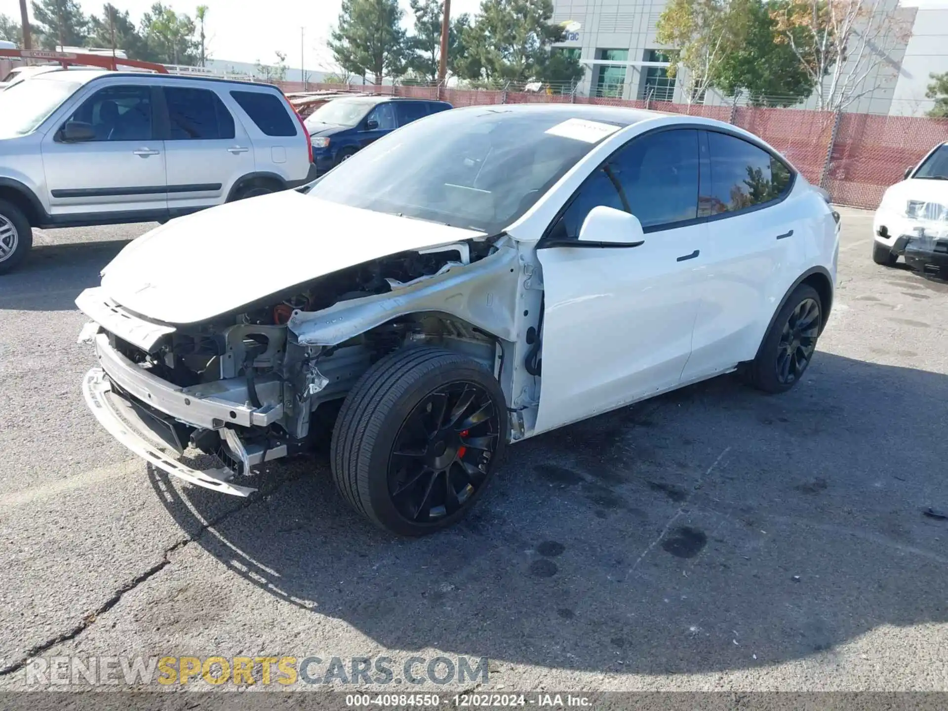 2 Photograph of a damaged car 5YJYGDEE0MF161935 TESLA MODEL Y 2021