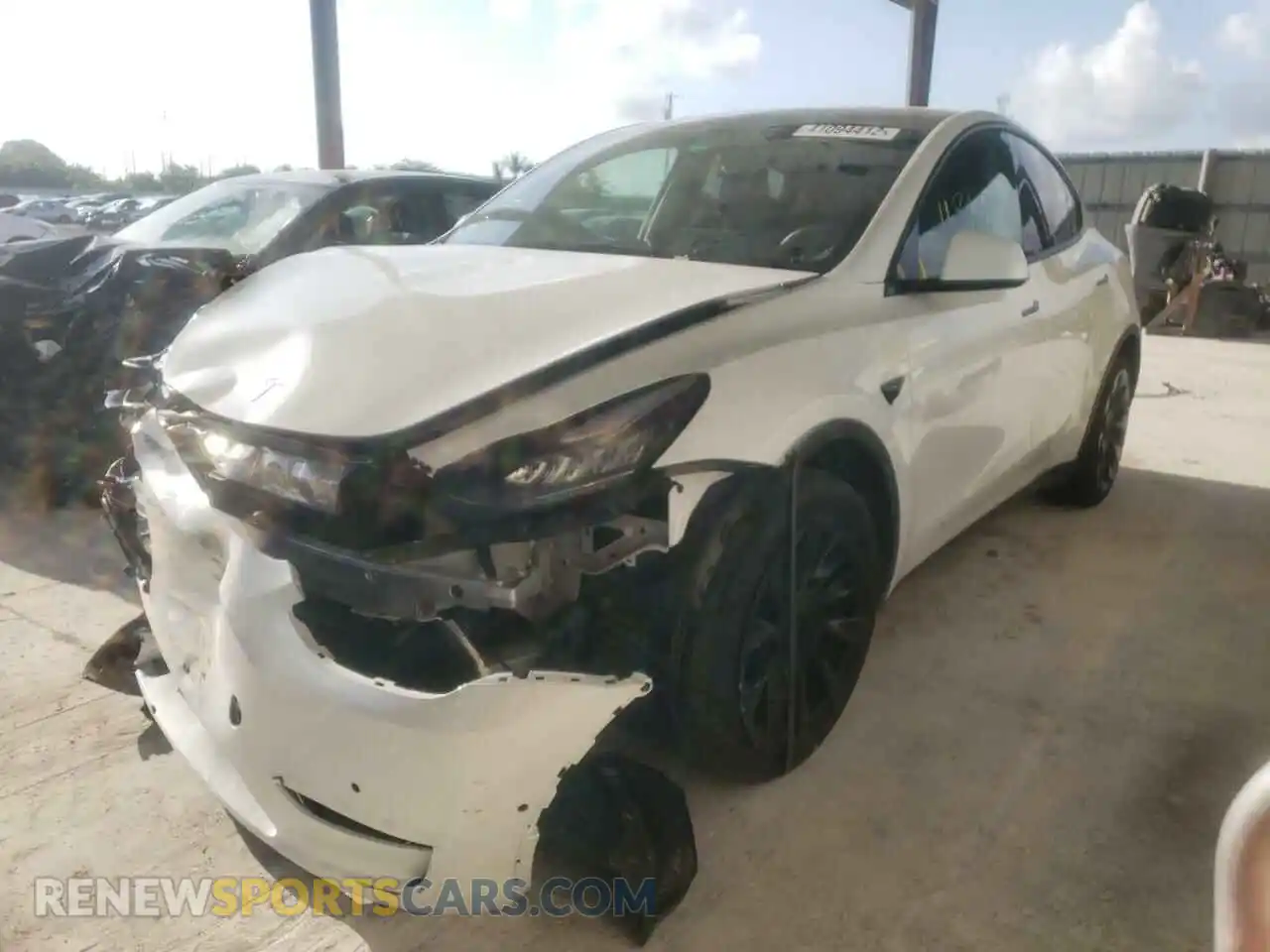 2 Photograph of a damaged car 5YJYGDEE0MF176239 TESLA MODEL Y 2021