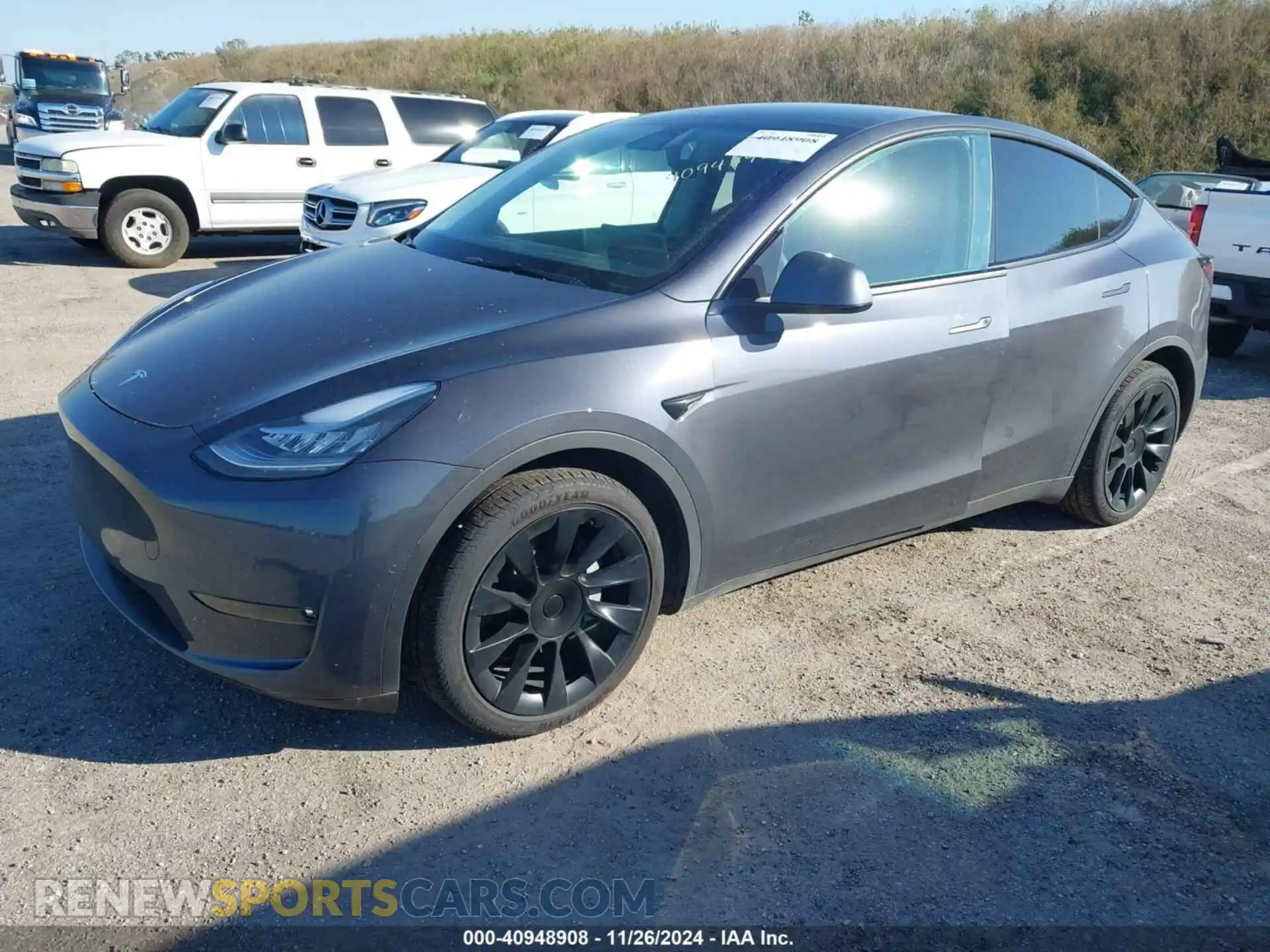 2 Photograph of a damaged car 5YJYGDEE0MF184275 TESLA MODEL Y 2021