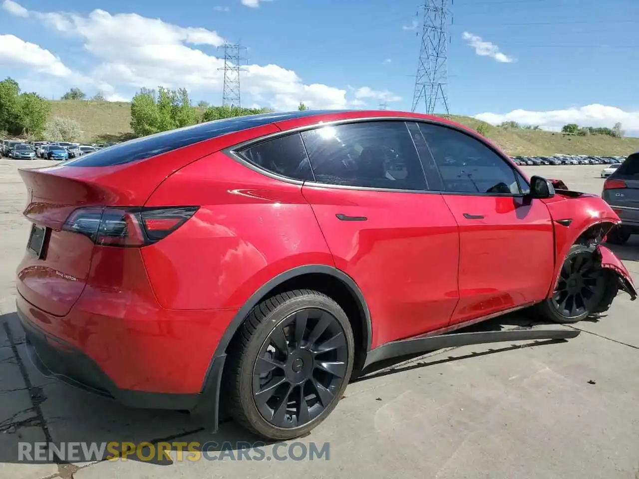 3 Photograph of a damaged car 5YJYGDEE0MF195289 TESLA MODEL Y 2021