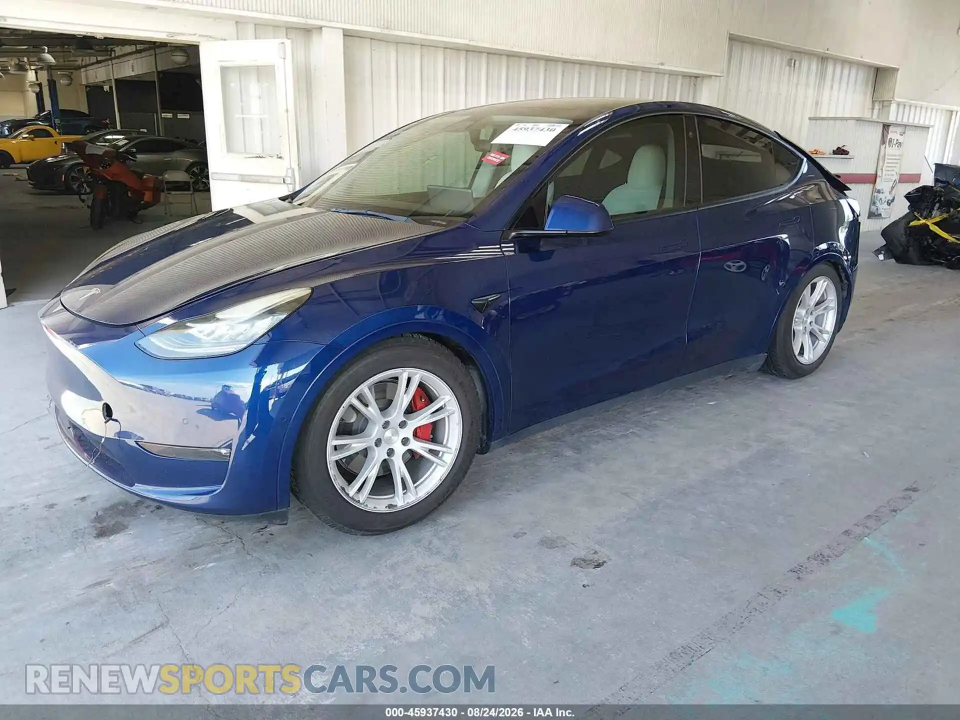 2 Photograph of a damaged car 5YJYGDEE0MF197981 TESLA MODEL Y 2021