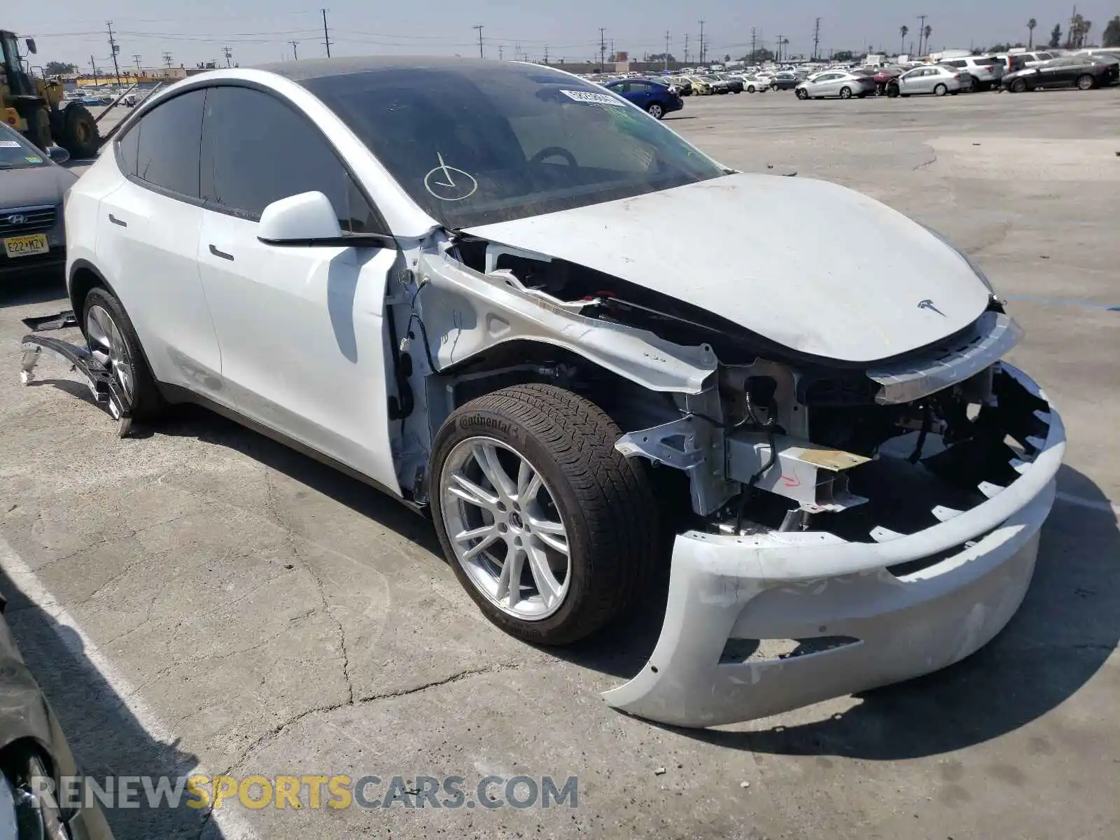 1 Photograph of a damaged car 5YJYGDEE0MF207019 TESLA MODEL Y 2021