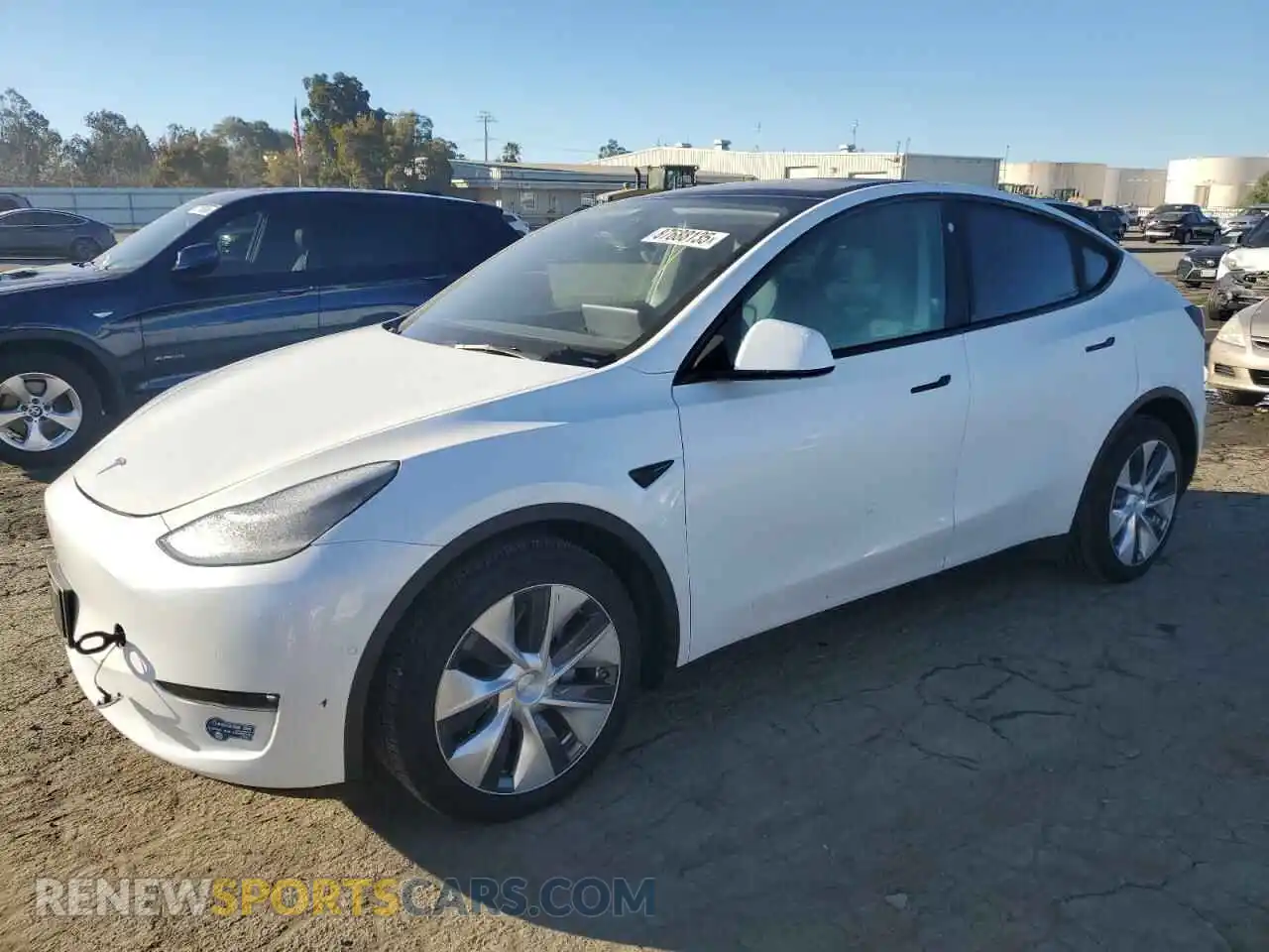 1 Photograph of a damaged car 5YJYGDEE0MF207621 TESLA MODEL Y 2021