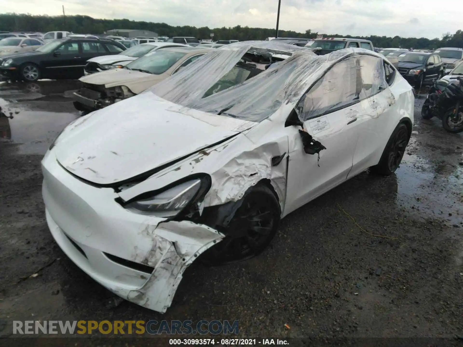 2 Photograph of a damaged car 5YJYGDEE0MF224306 TESLA MODEL Y 2021