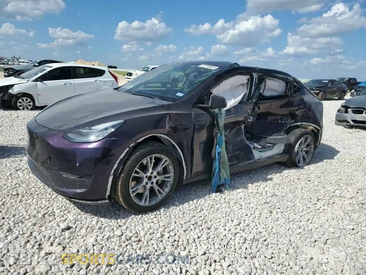 1 Photograph of a damaged car 5YJYGDEE0MF233152 TESLA MODEL Y 2021
