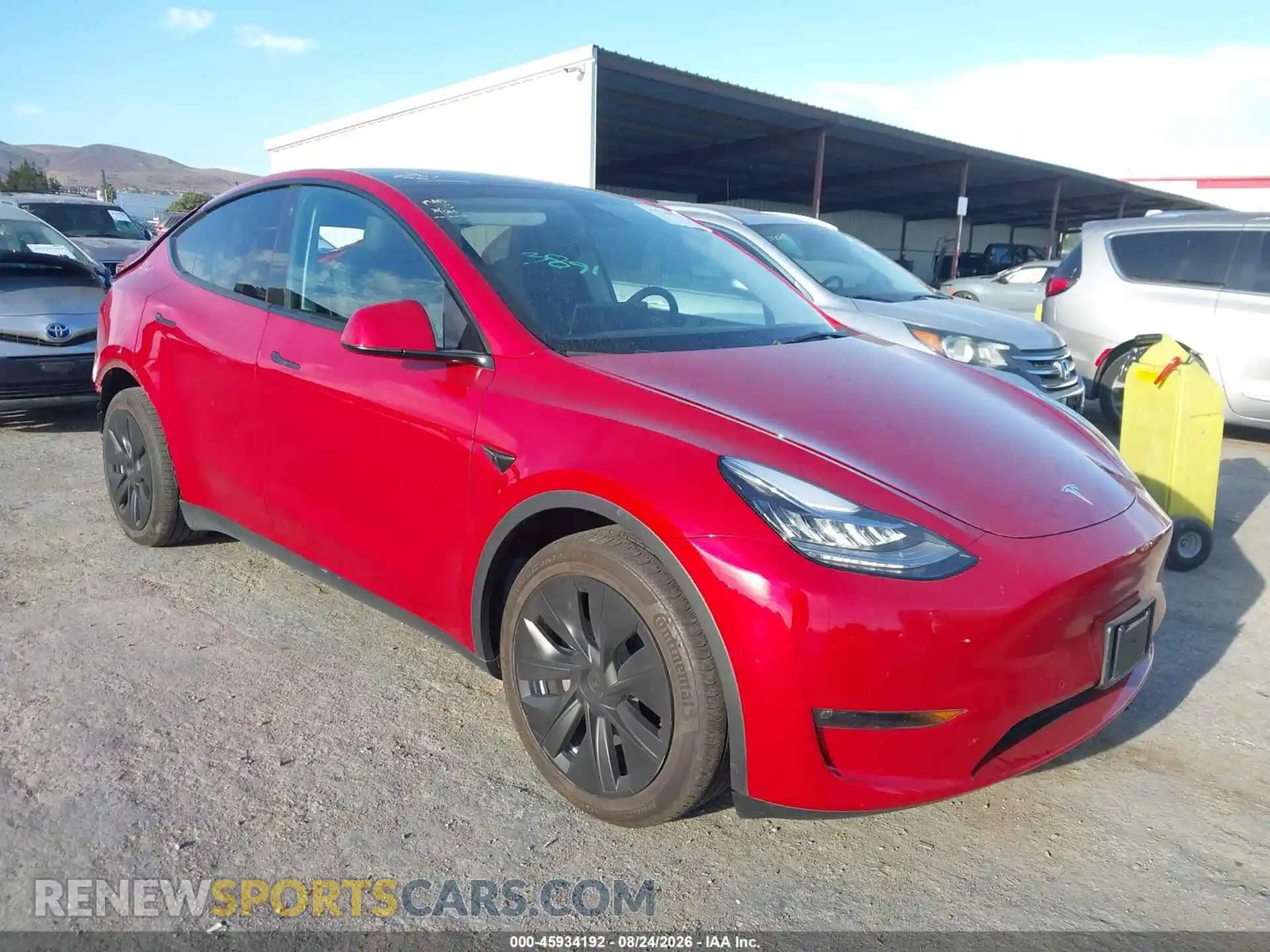 1 Photograph of a damaged car 5YJYGDEE0MF244796 TESLA MODEL Y 2021