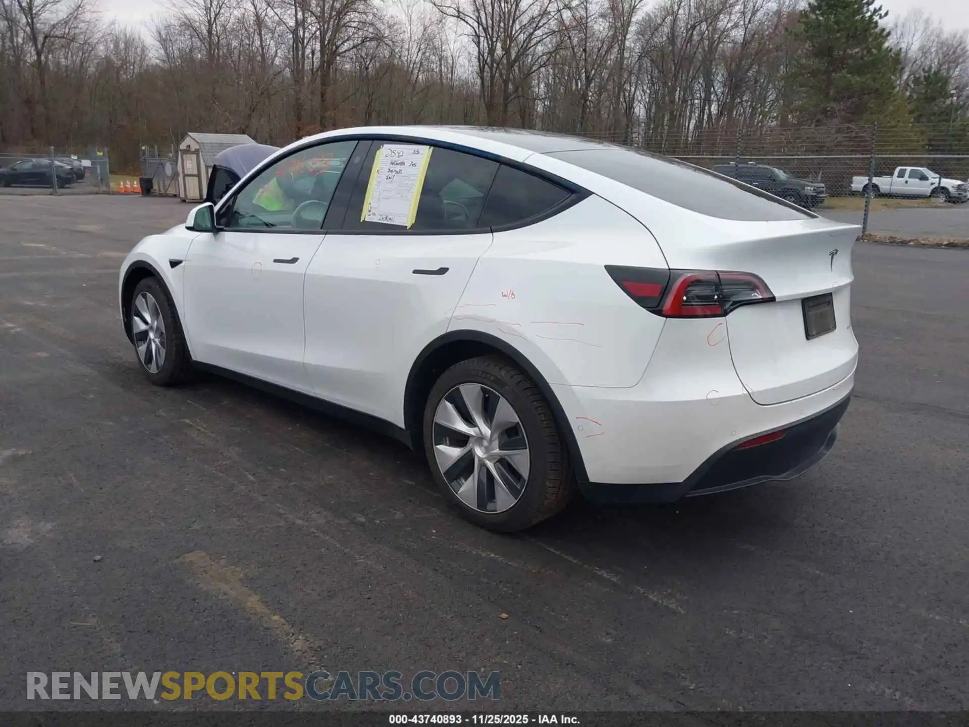 3 Фотография поврежденного автомобиля 5YJYGDEE0MF251537 TESLA MODEL Y 2021