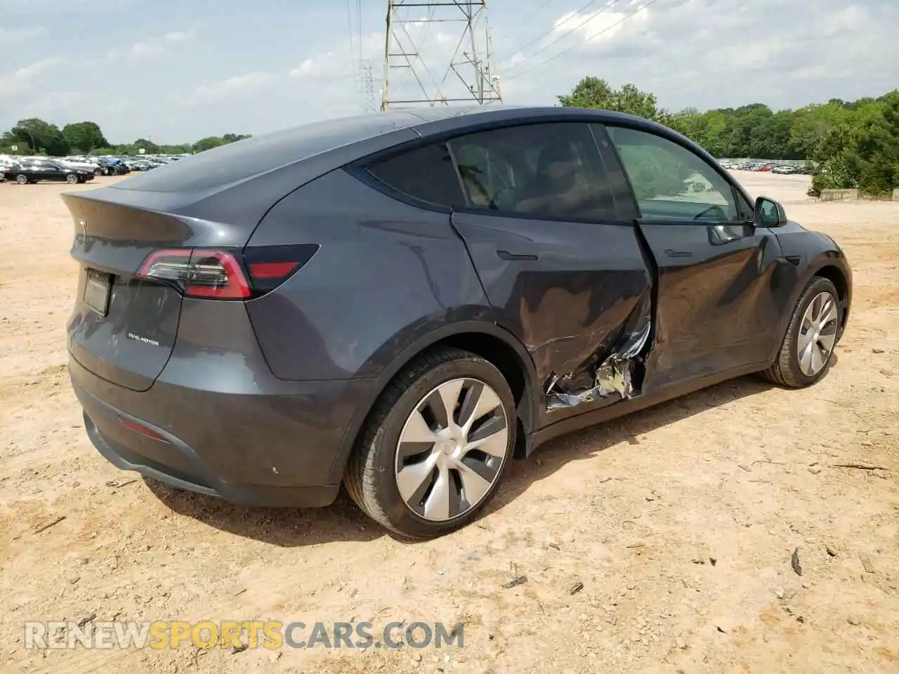 3 Photograph of a damaged car 5YJYGDEE0MF263137 TESLA MODEL Y 2021