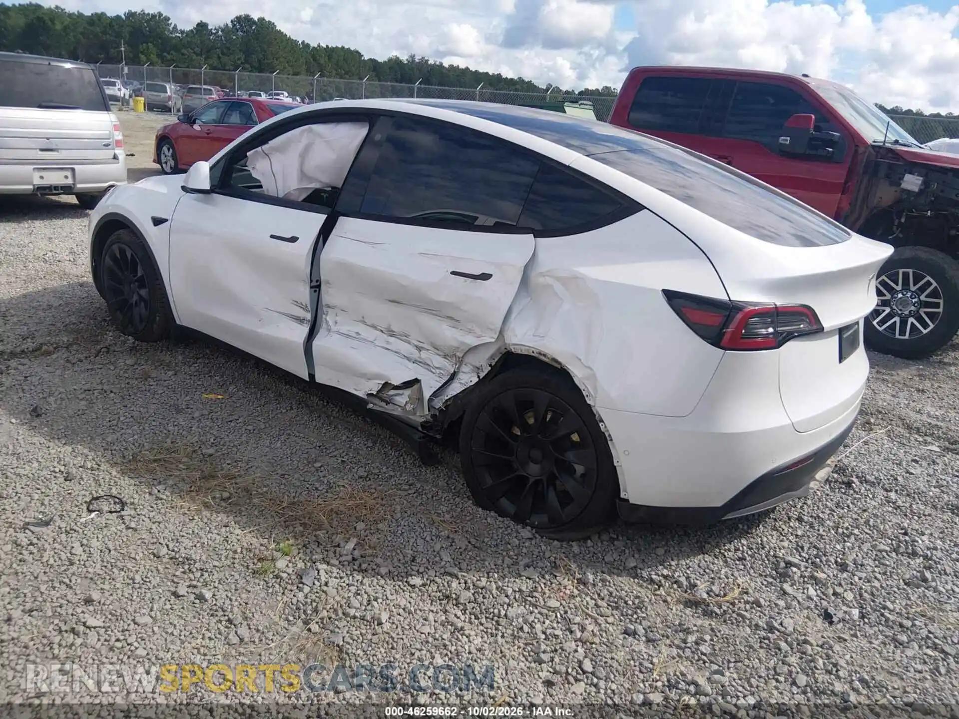 3 Photograph of a damaged car 5YJYGDEE0MF278267 TESLA MODEL Y 2021