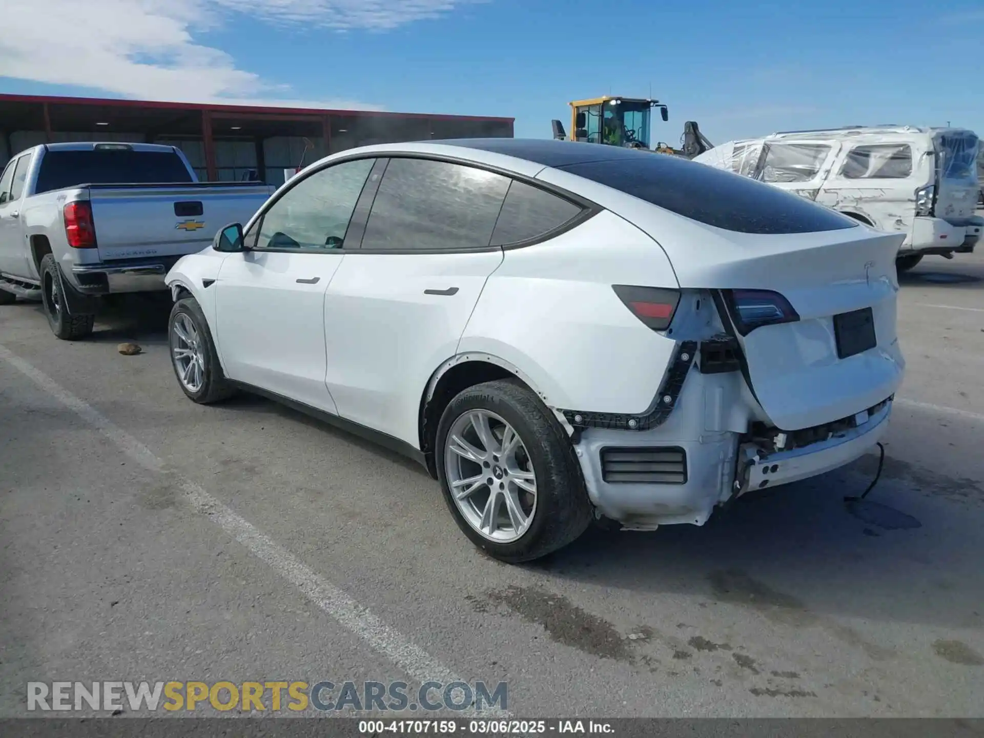 3 Photograph of a damaged car 5YJYGDEE0MF287678 TESLA MODEL Y 2021