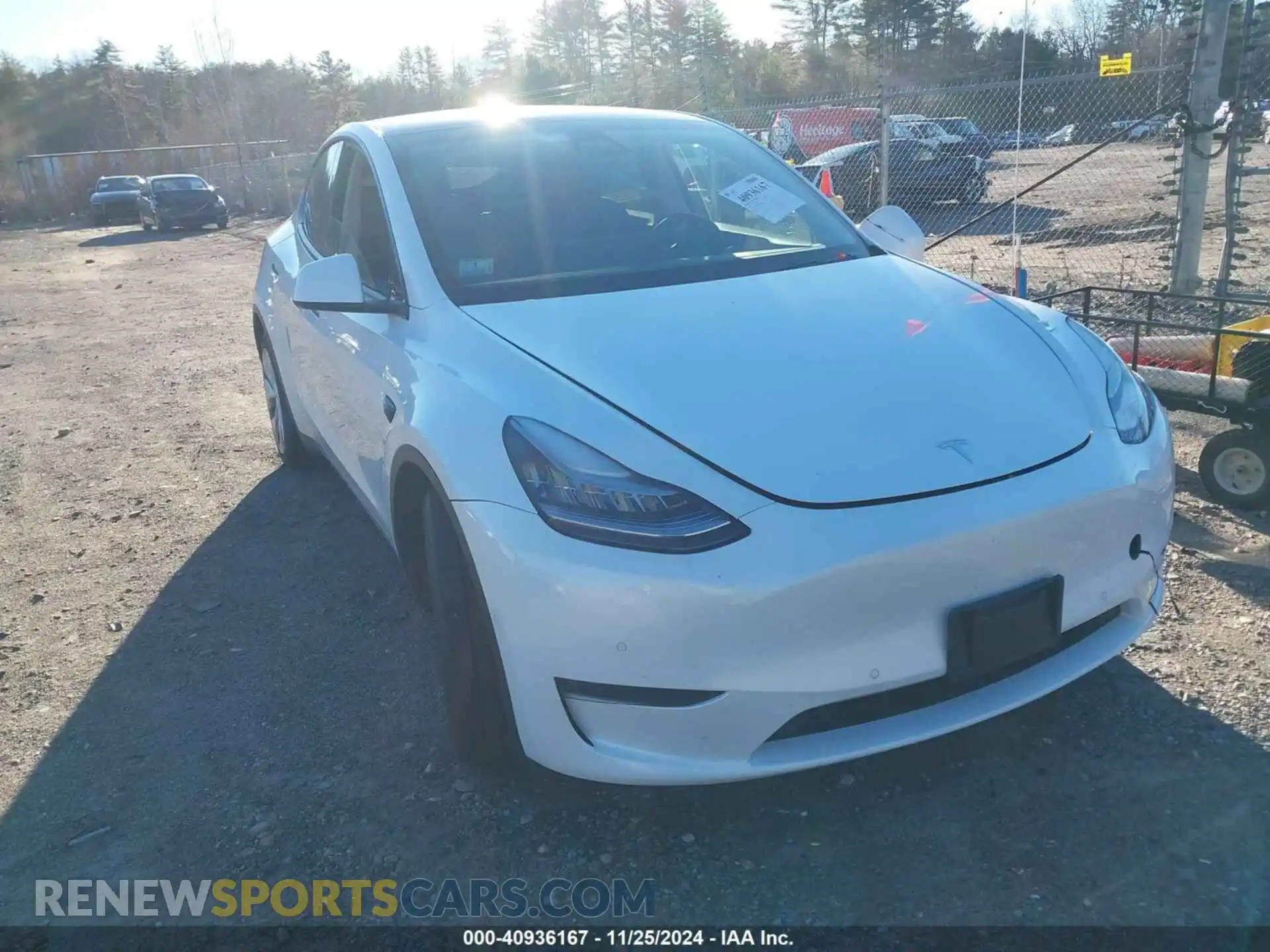 1 Photograph of a damaged car 5YJYGDEE1MF060872 TESLA MODEL Y 2021