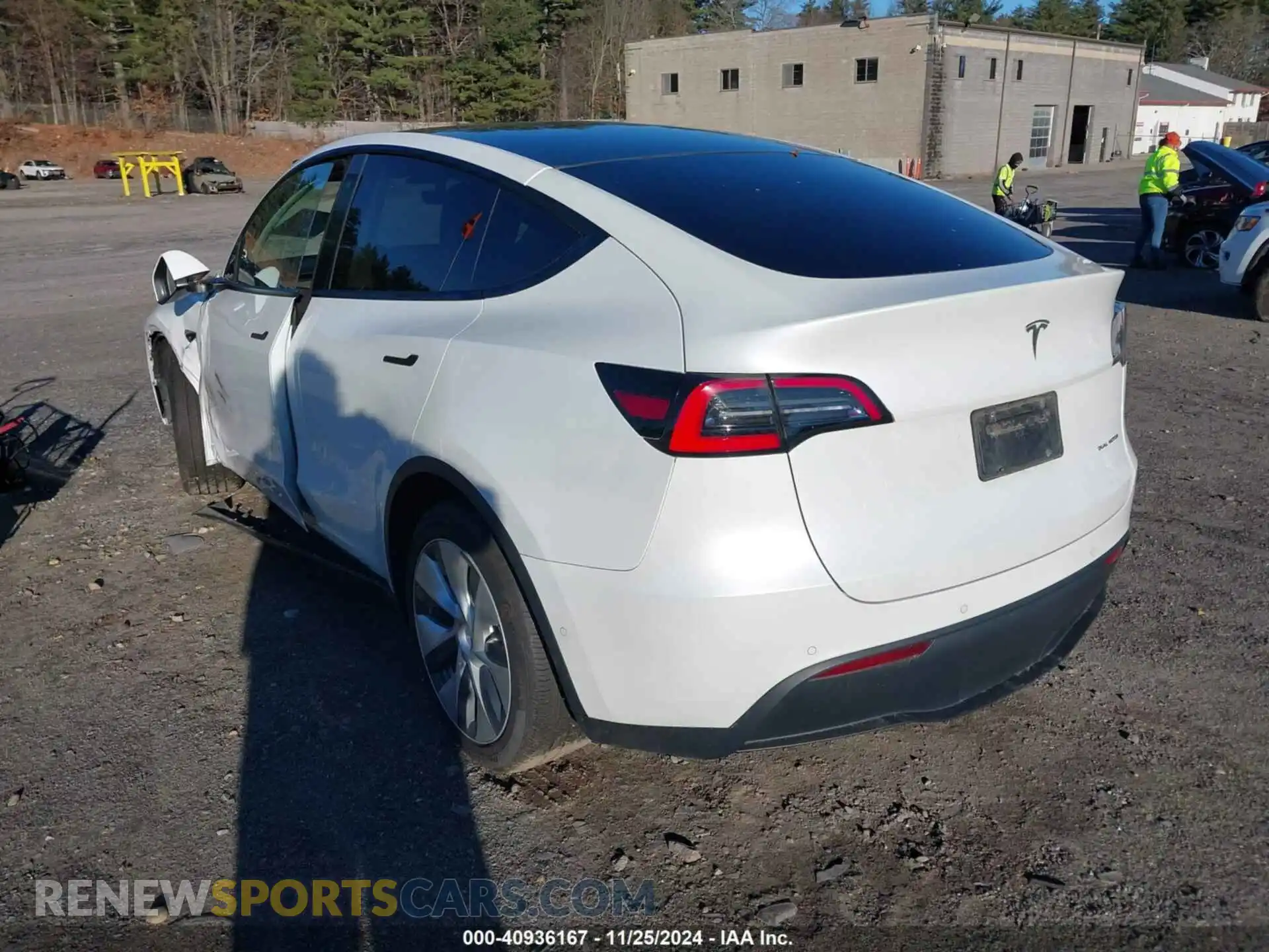 3 Photograph of a damaged car 5YJYGDEE1MF060872 TESLA MODEL Y 2021