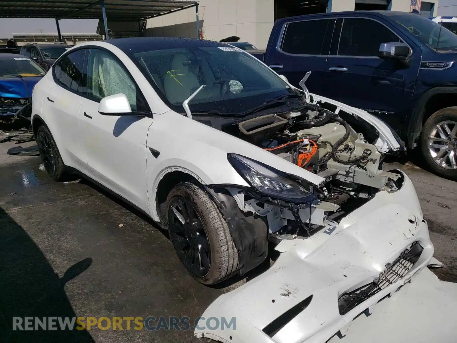 1 Photograph of a damaged car 5YJYGDEE1MF068535 TESLA MODEL Y 2021