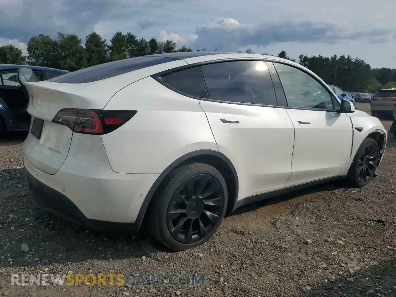 3 Фотография поврежденного автомобиля 5YJYGDEE1MF071385 TESLA MODEL Y 2021