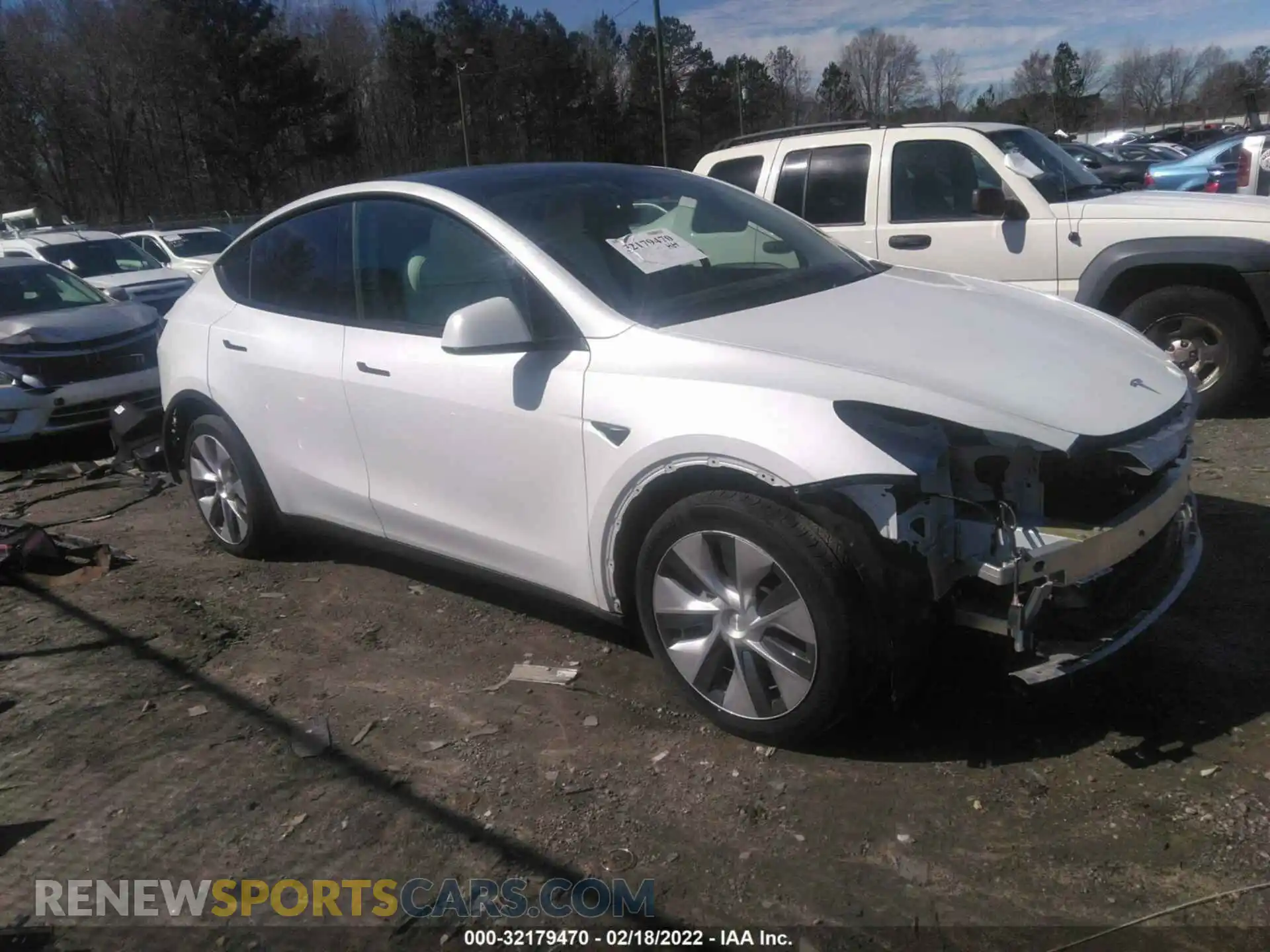 1 Photograph of a damaged car 5YJYGDEE1MF075386 TESLA MODEL Y 2021