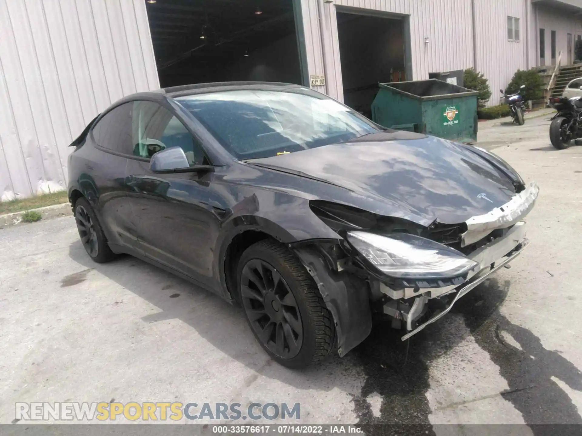 1 Photograph of a damaged car 5YJYGDEE1MF076800 TESLA MODEL Y 2021