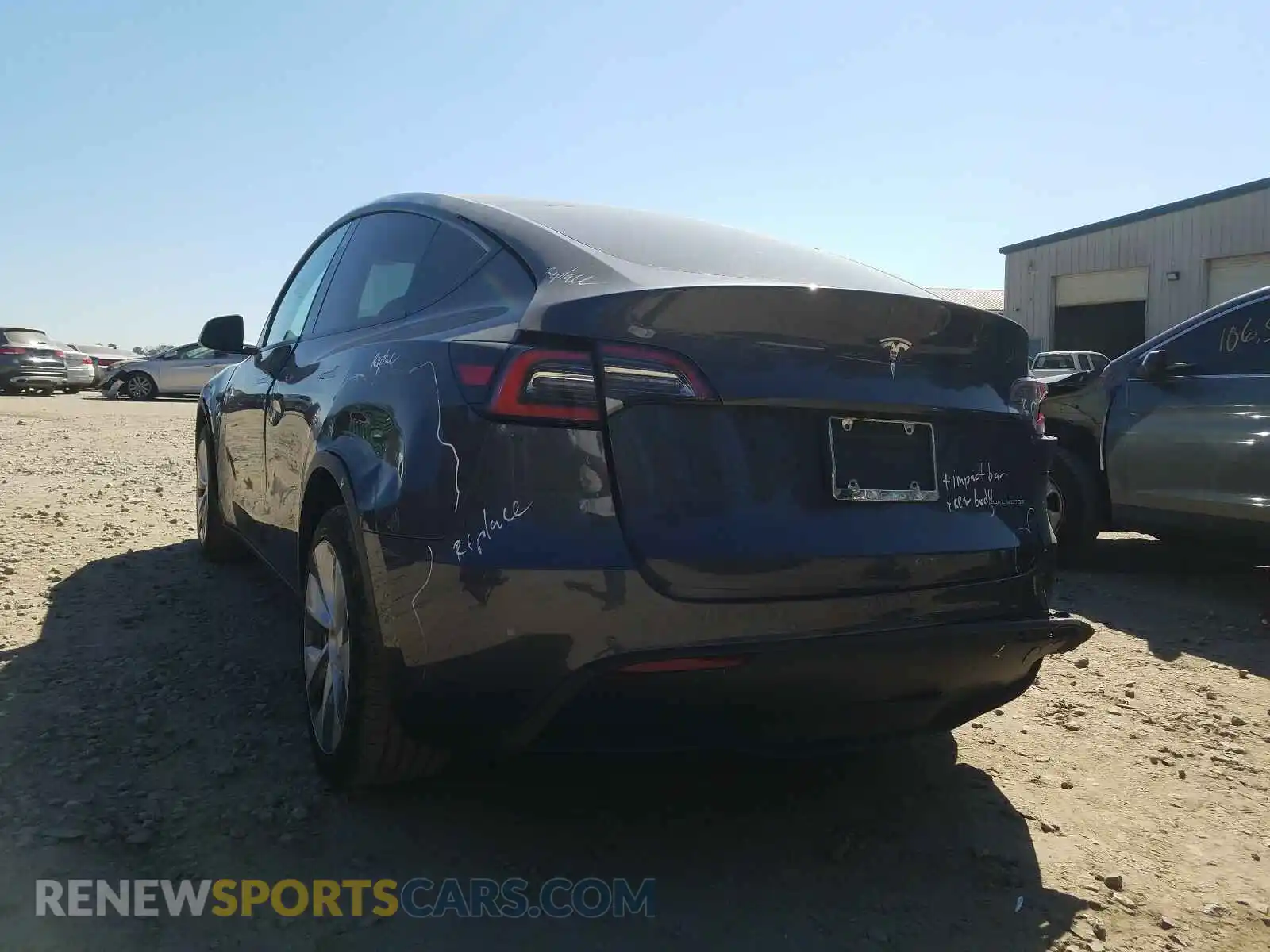 3 Photograph of a damaged car 5YJYGDEE1MF086713 TESLA MODEL Y 2021