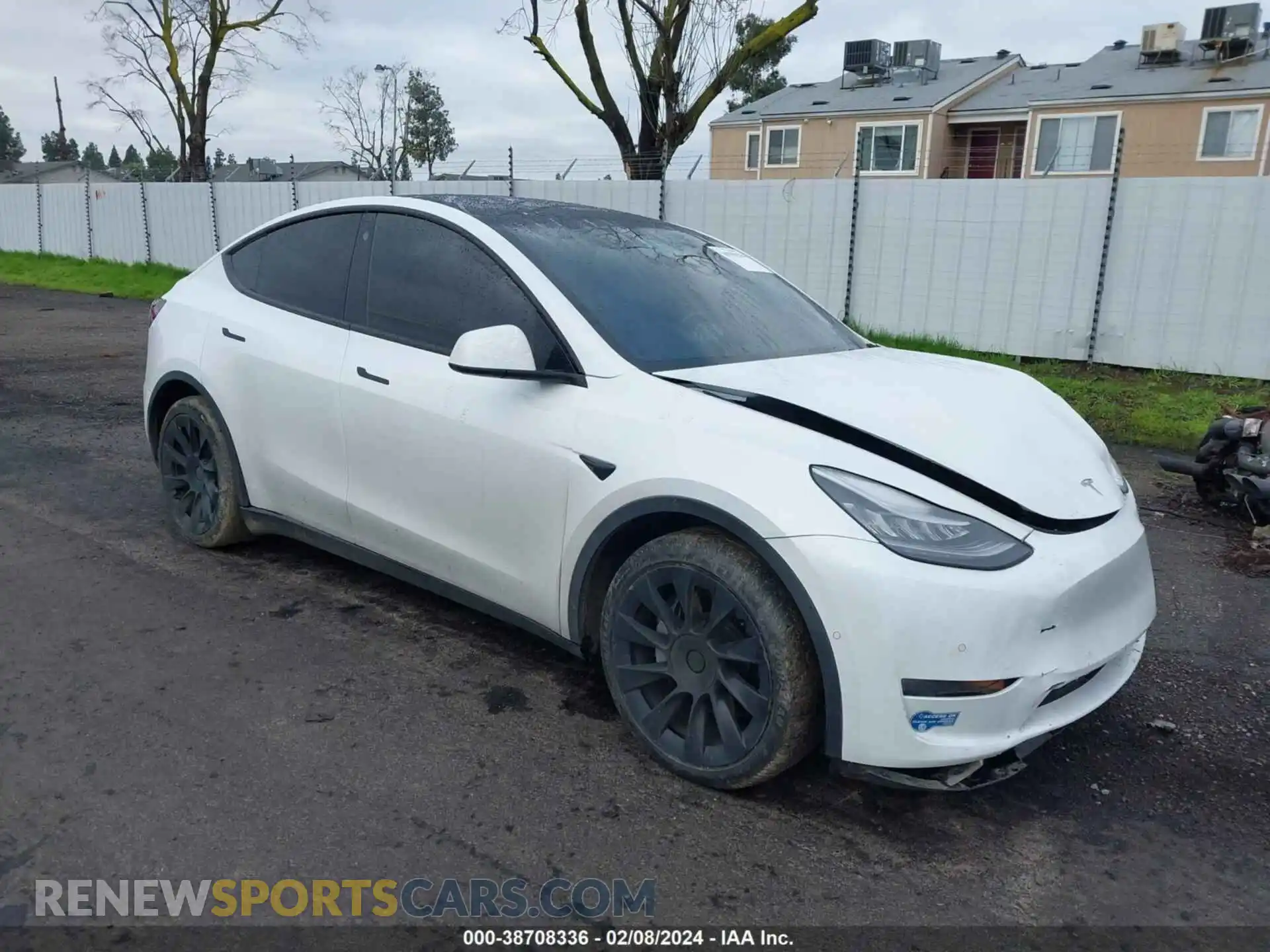 1 Photograph of a damaged car 5YJYGDEE1MF112369 TESLA MODEL Y 2021