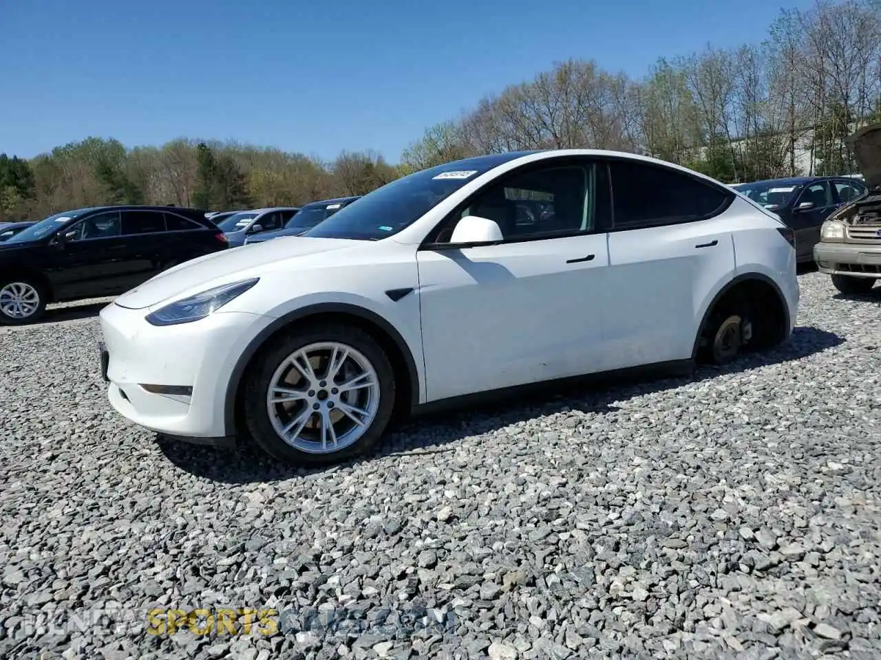 1 Photograph of a damaged car 5YJYGDEE1MF119872 TESLA MODEL Y 2021