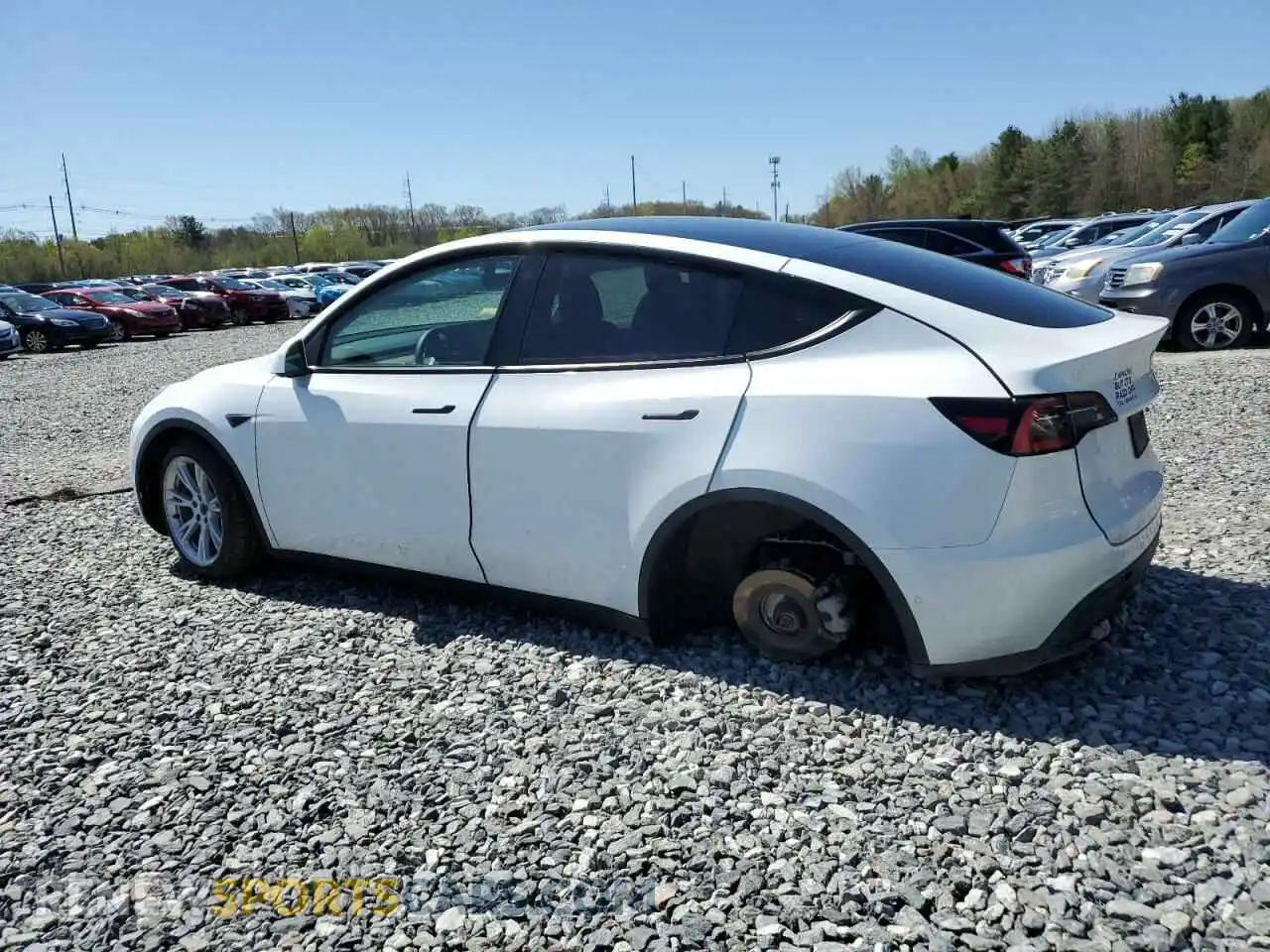 2 Photograph of a damaged car 5YJYGDEE1MF119872 TESLA MODEL Y 2021