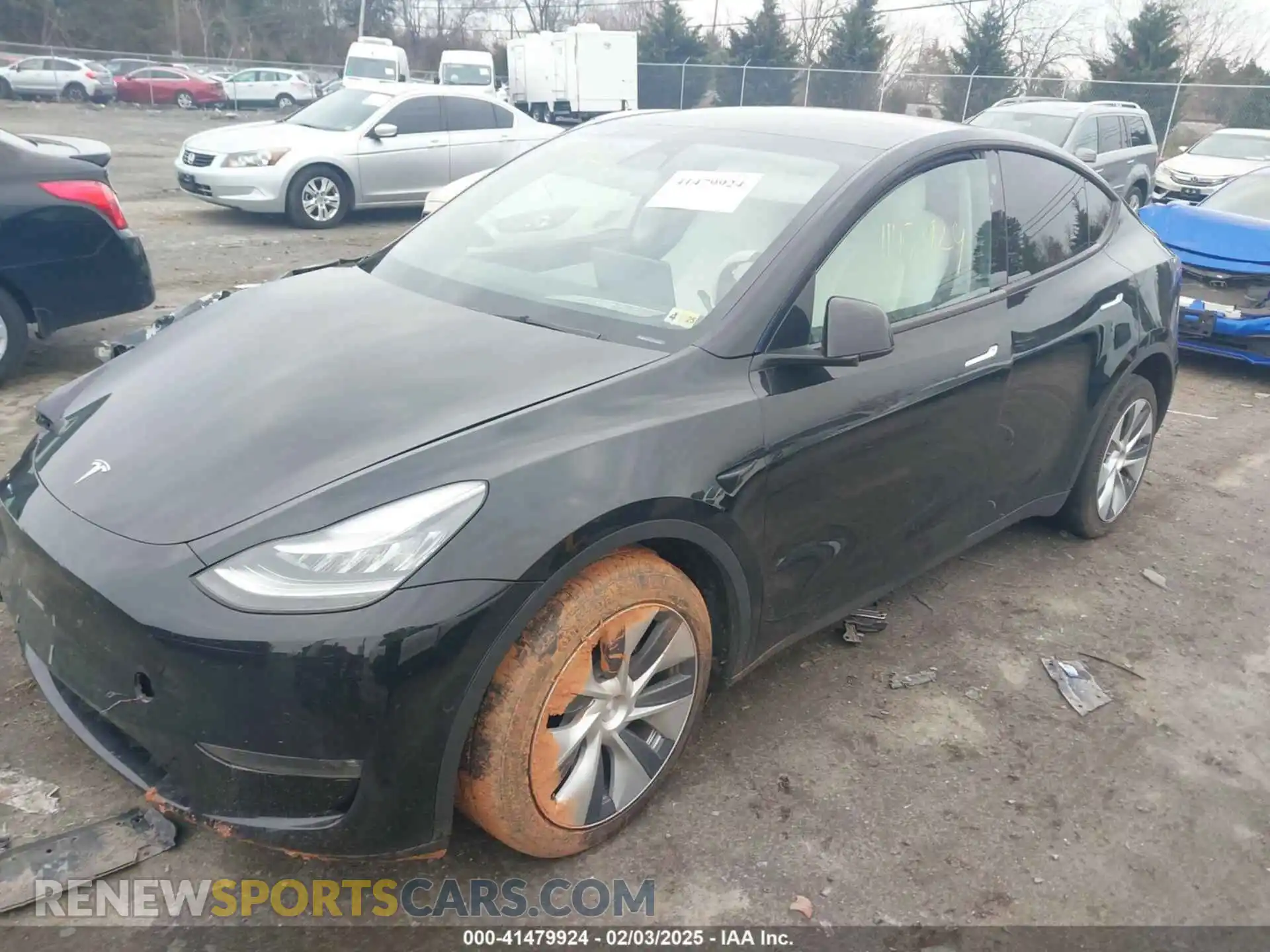 2 Photograph of a damaged car 5YJYGDEE1MF122996 TESLA MODEL Y 2021