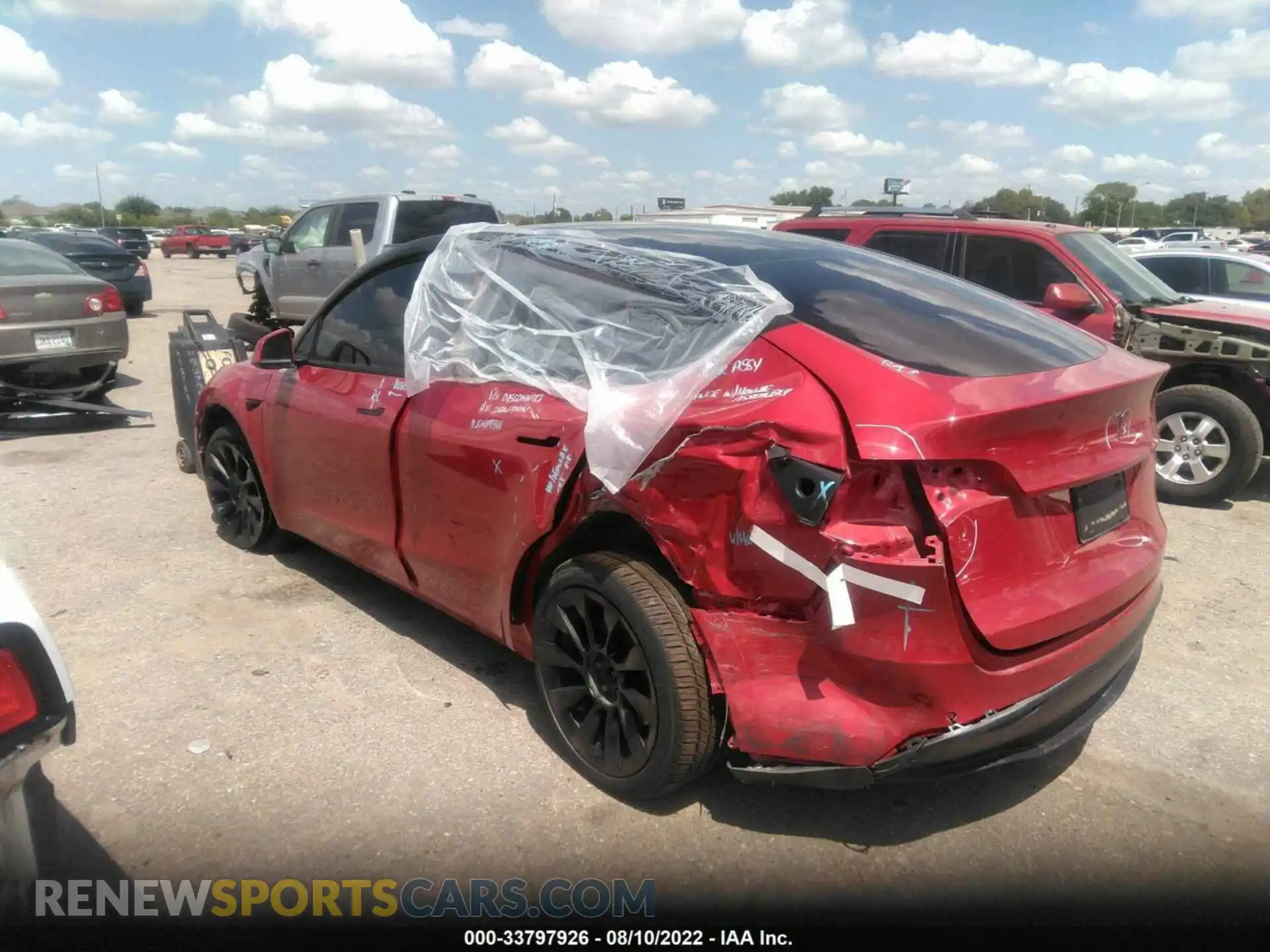 3 Photograph of a damaged car 5YJYGDEE1MF162088 TESLA MODEL Y 2021