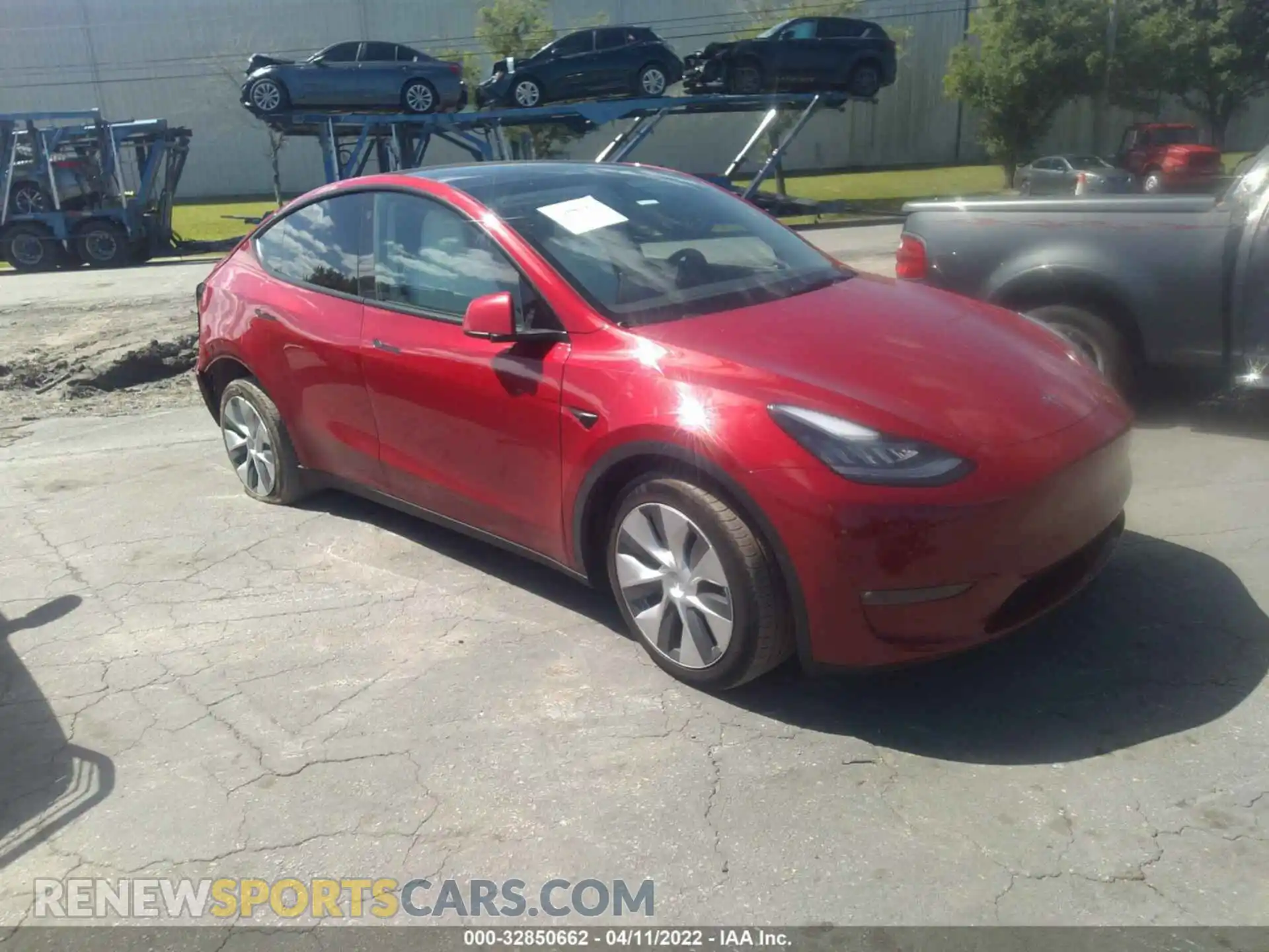 1 Фотография поврежденного автомобиля 5YJYGDEE1MF186777 TESLA MODEL Y 2021