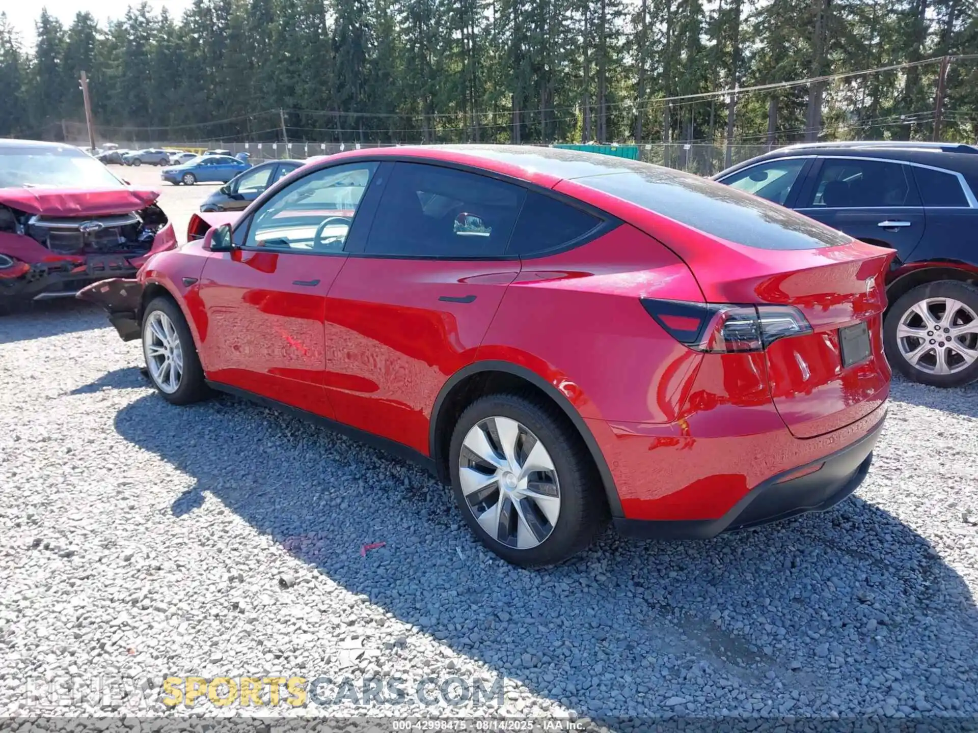 3 Photograph of a damaged car 5YJYGDEE1MF196290 TESLA MODEL Y 2021