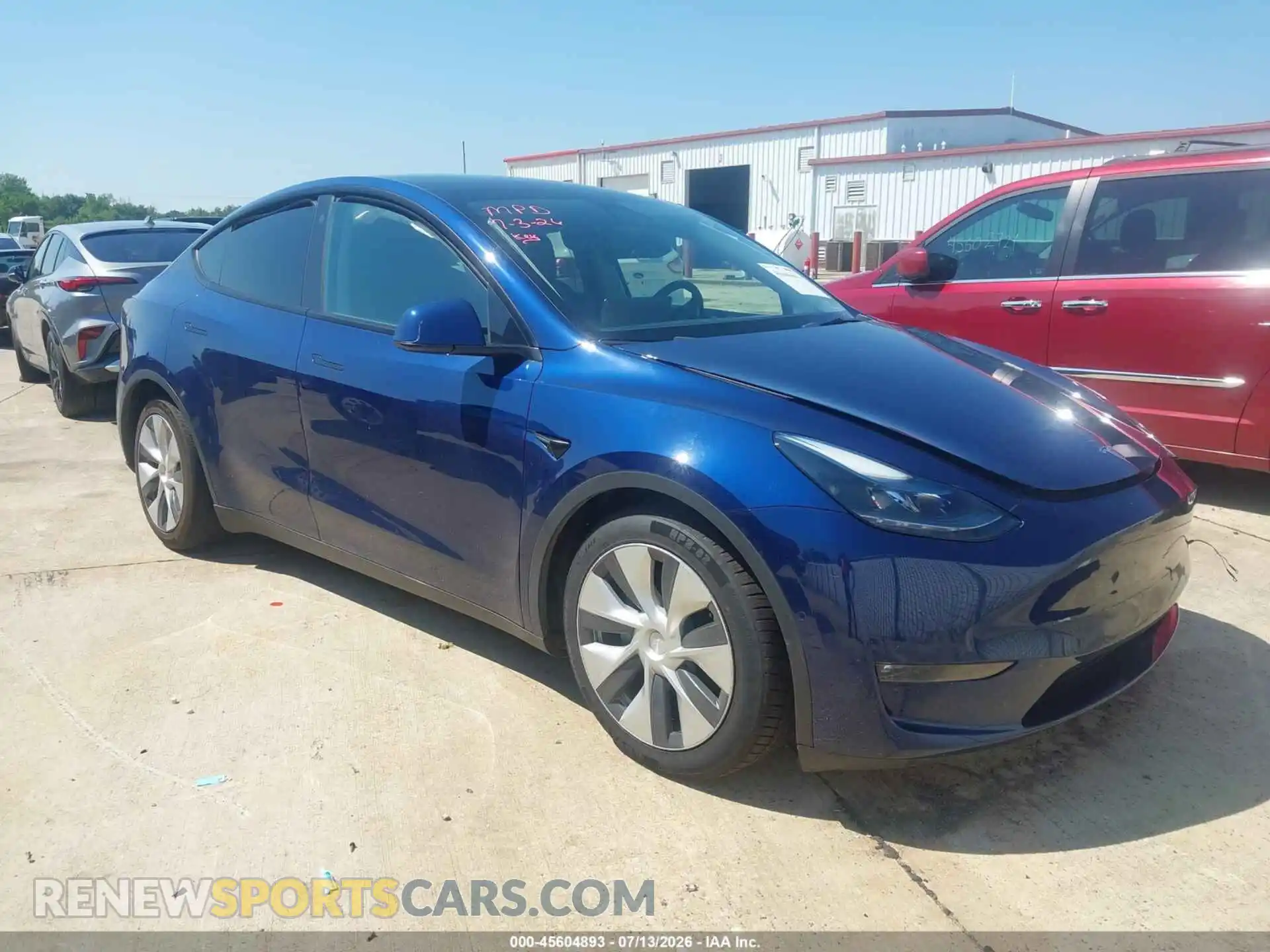 1 Photograph of a damaged car 5YJYGDEE1MF204940 TESLA MODEL Y 2021