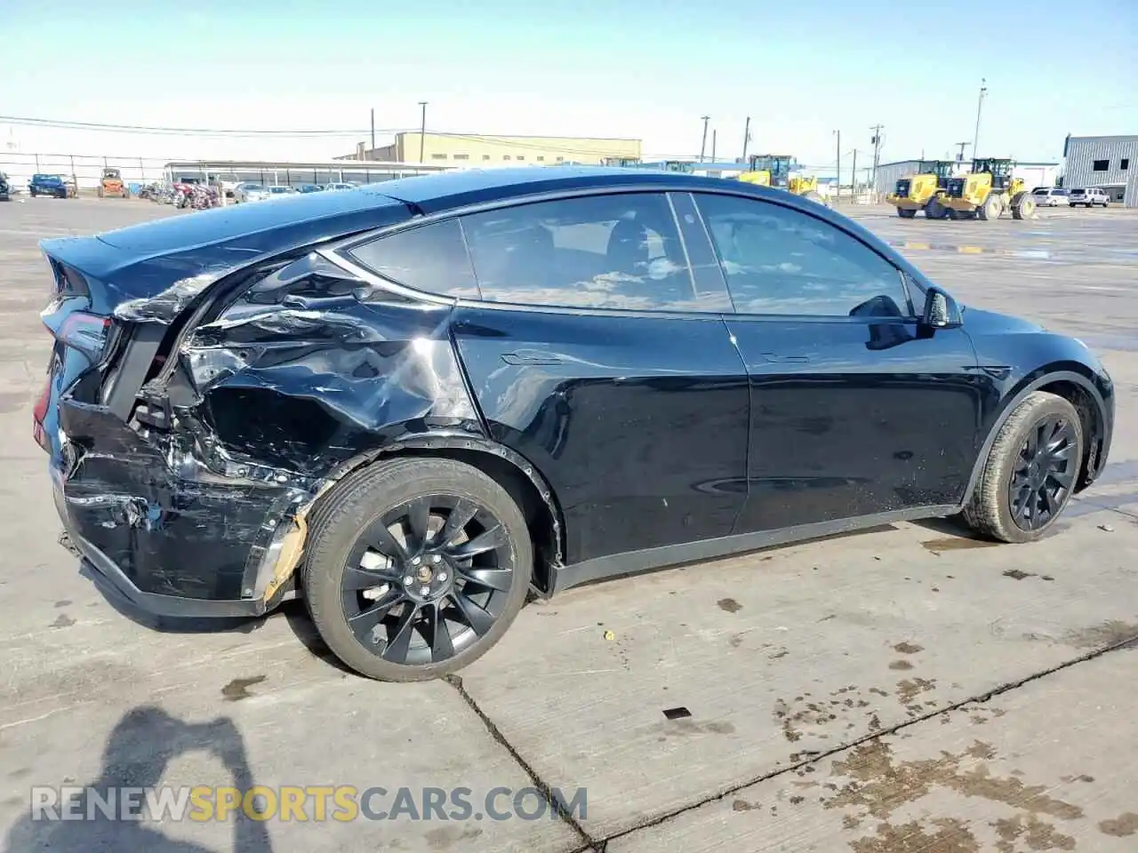 3 Photograph of a damaged car 5YJYGDEE1MF211015 TESLA MODEL Y 2021
