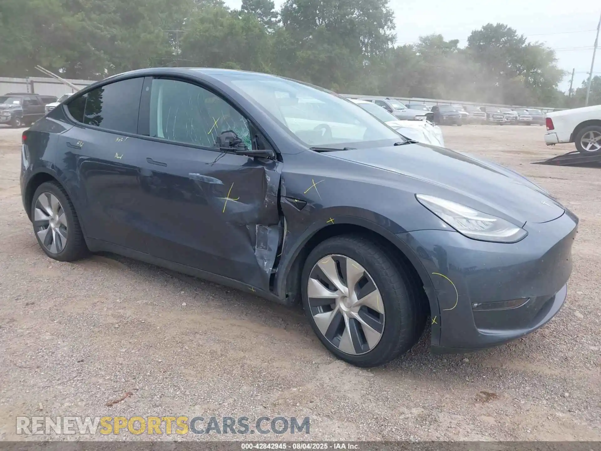 1 Photograph of a damaged car 5YJYGDEE1MF217624 TESLA MODEL Y 2021