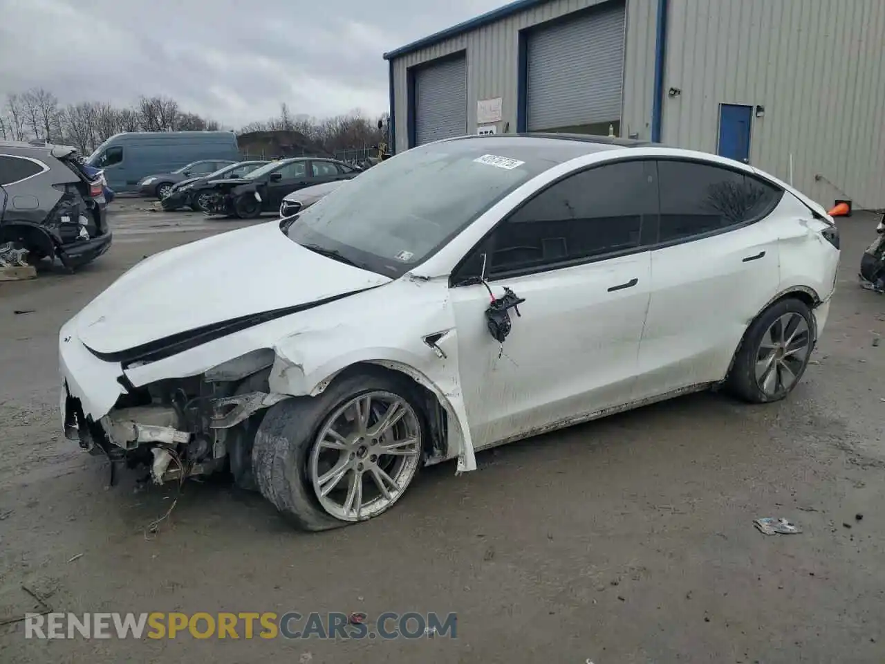 1 Photograph of a damaged car 5YJYGDEE1MF232432 TESLA MODEL Y 2021