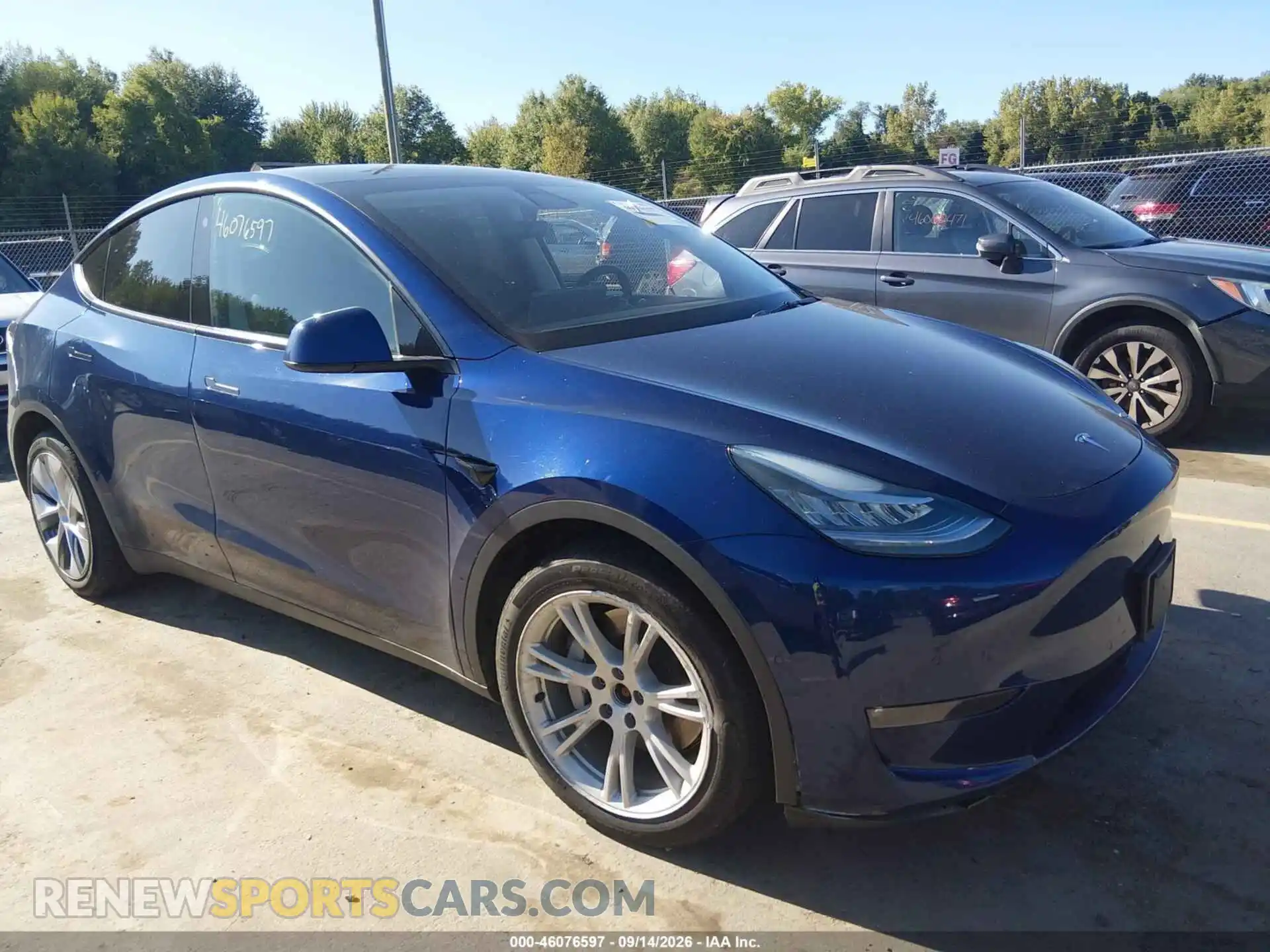1 Photograph of a damaged car 5YJYGDEE1MF254916 TESLA MODEL Y 2021
