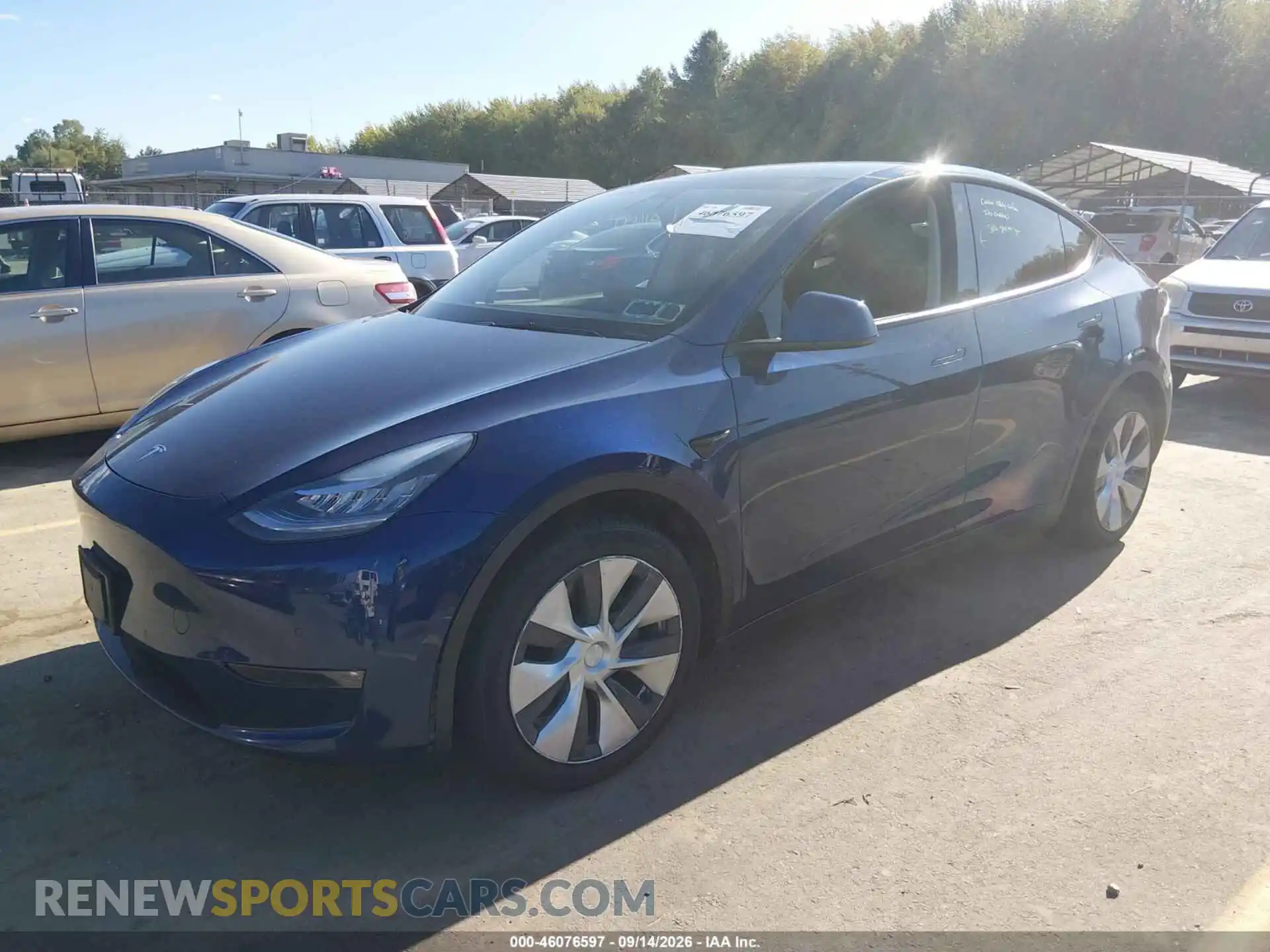 2 Photograph of a damaged car 5YJYGDEE1MF254916 TESLA MODEL Y 2021