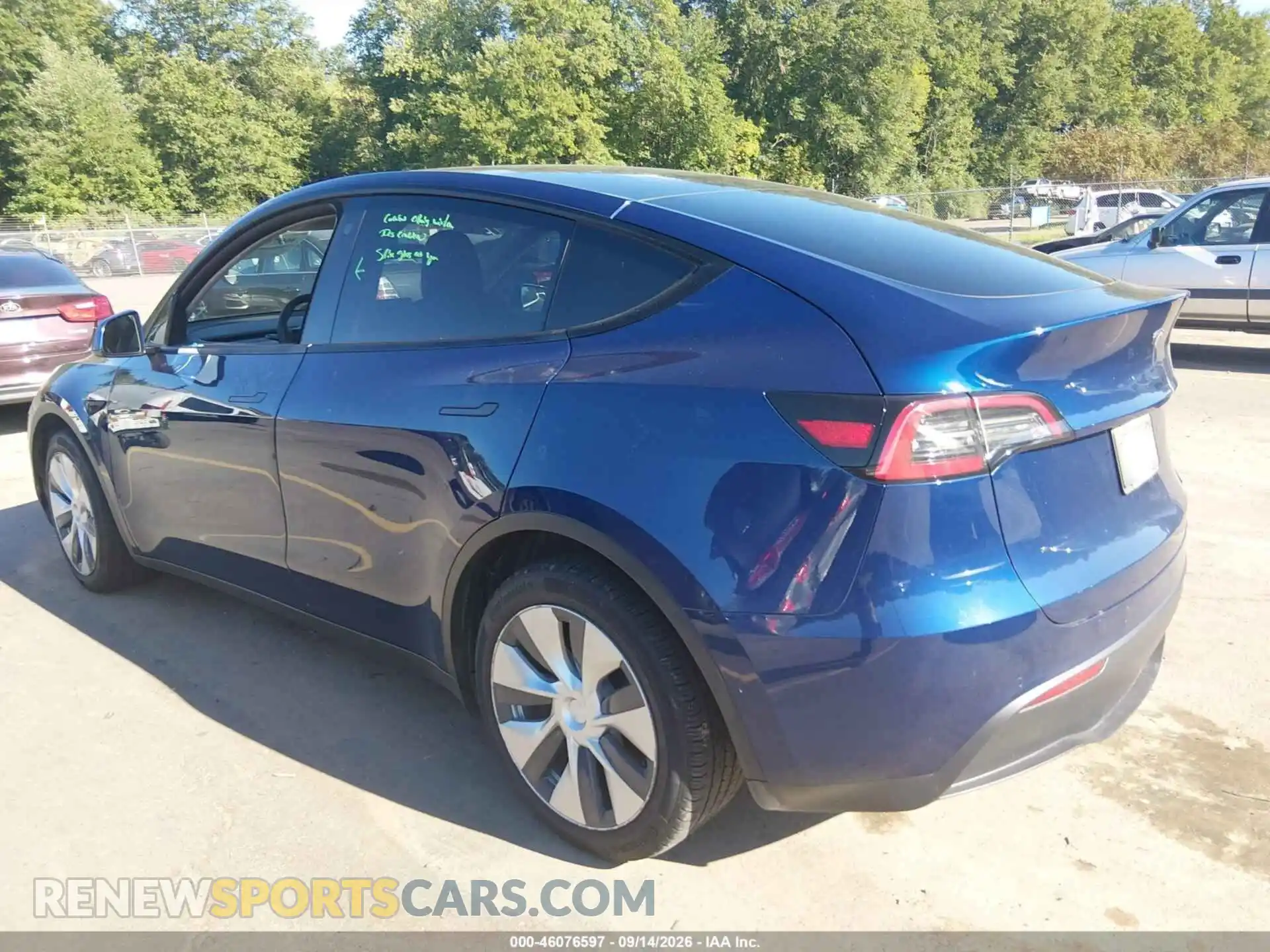 3 Photograph of a damaged car 5YJYGDEE1MF254916 TESLA MODEL Y 2021