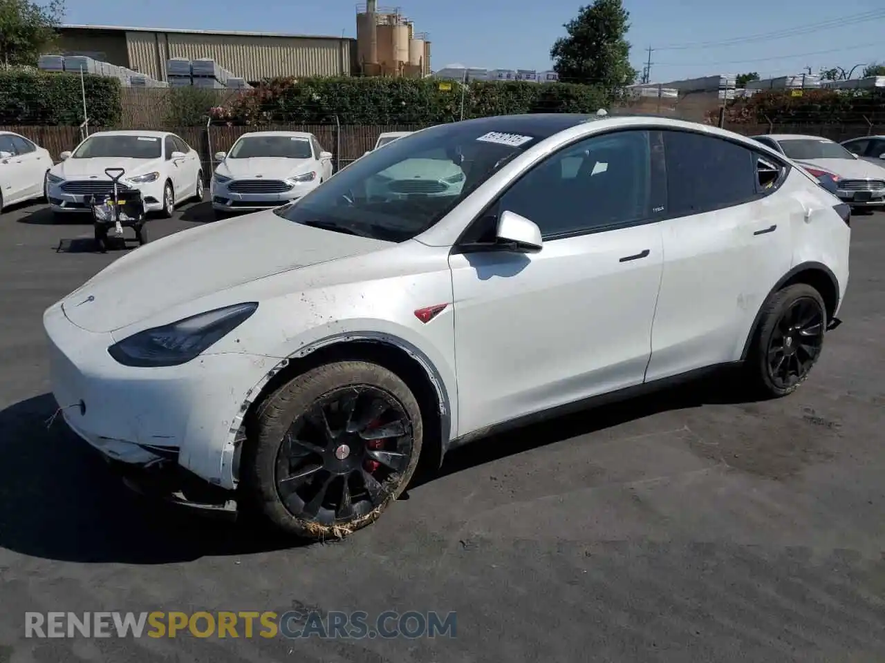1 Фотография поврежденного автомобиля 5YJYGDEE1MF265155 TESLA MODEL Y 2021